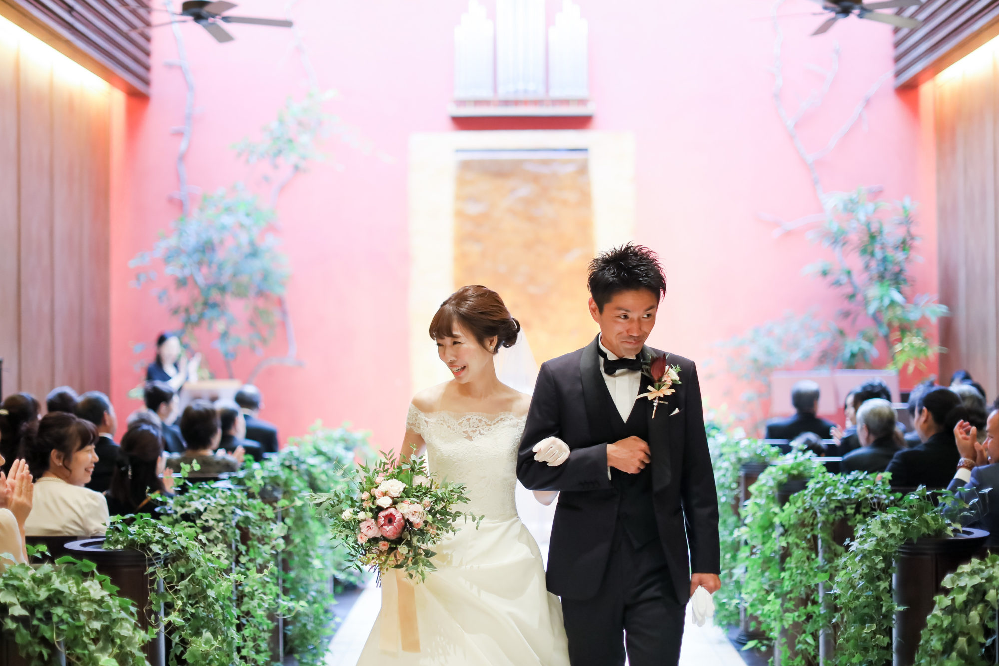 挙式 チャペル 退場