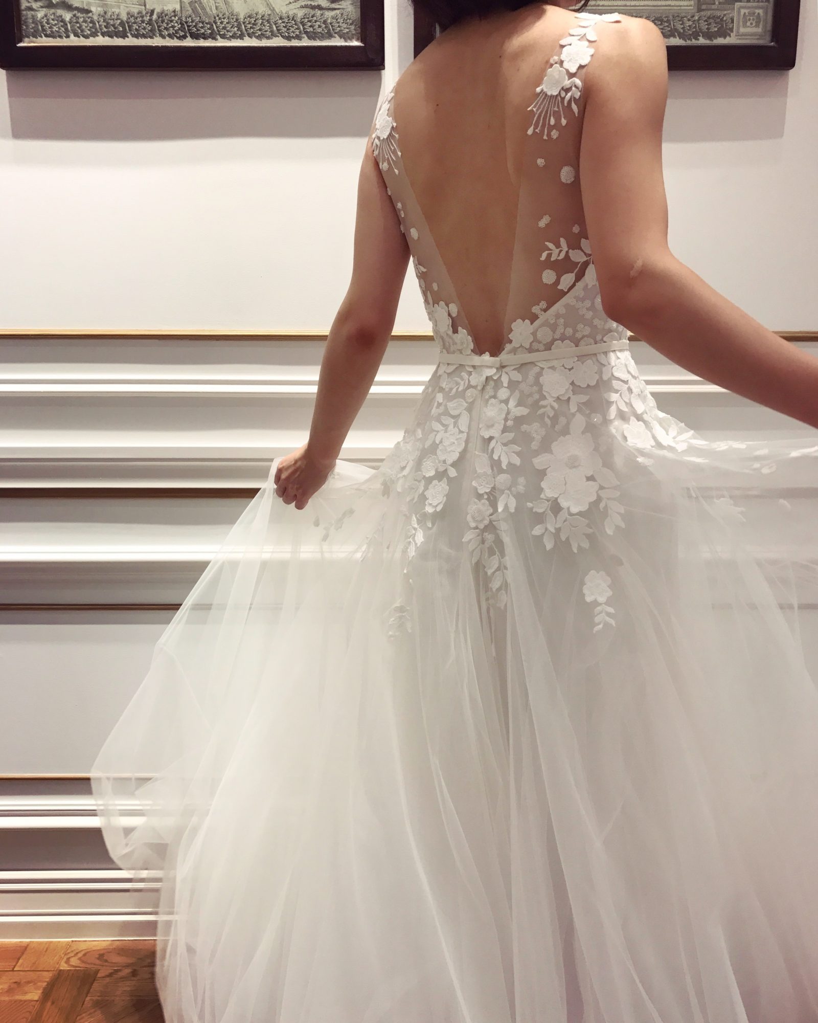 ミラ・ズウィリンガーのウェディングドレス