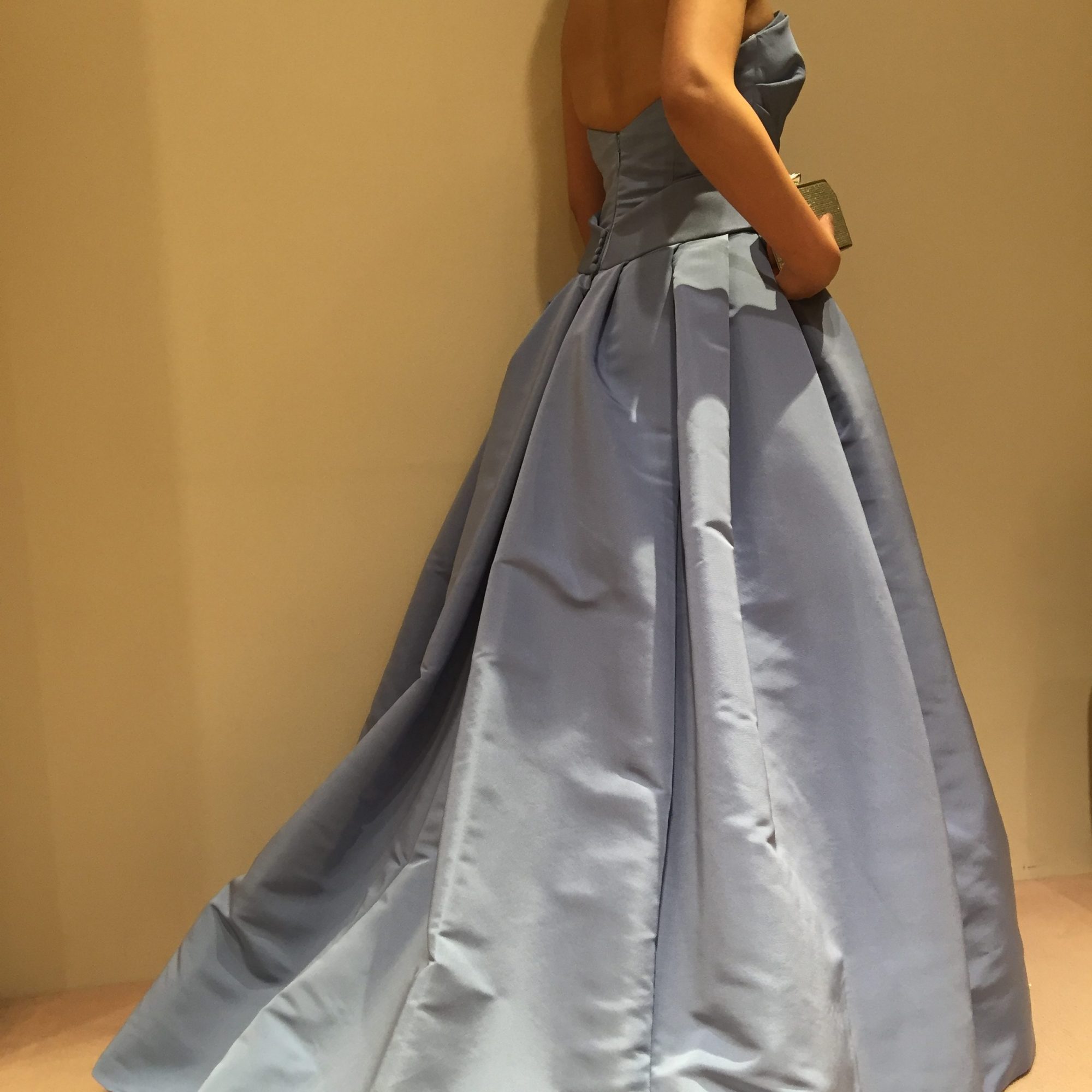 Aライン カラードレス