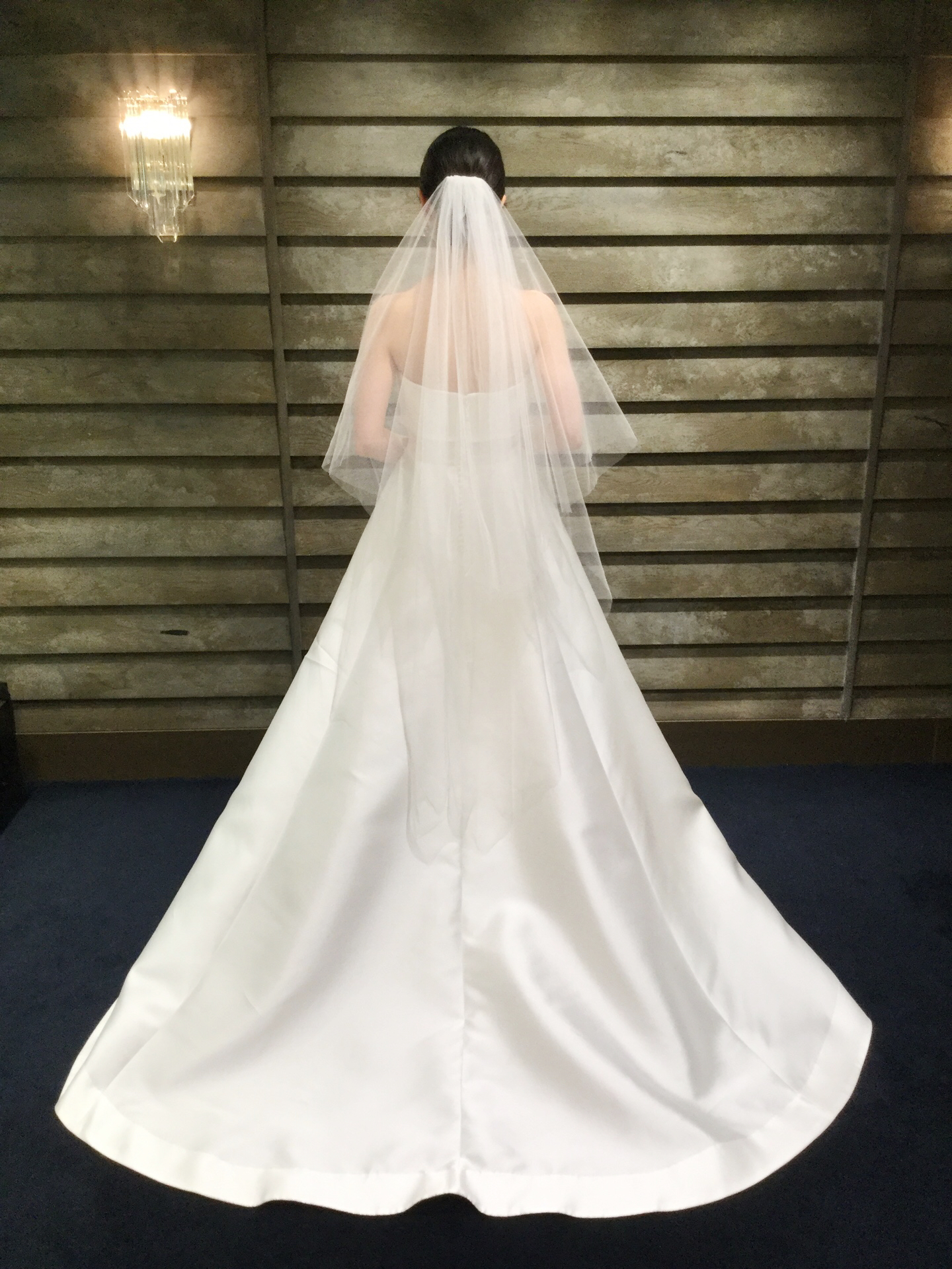 レラ・ローズ_ウエディングドレス