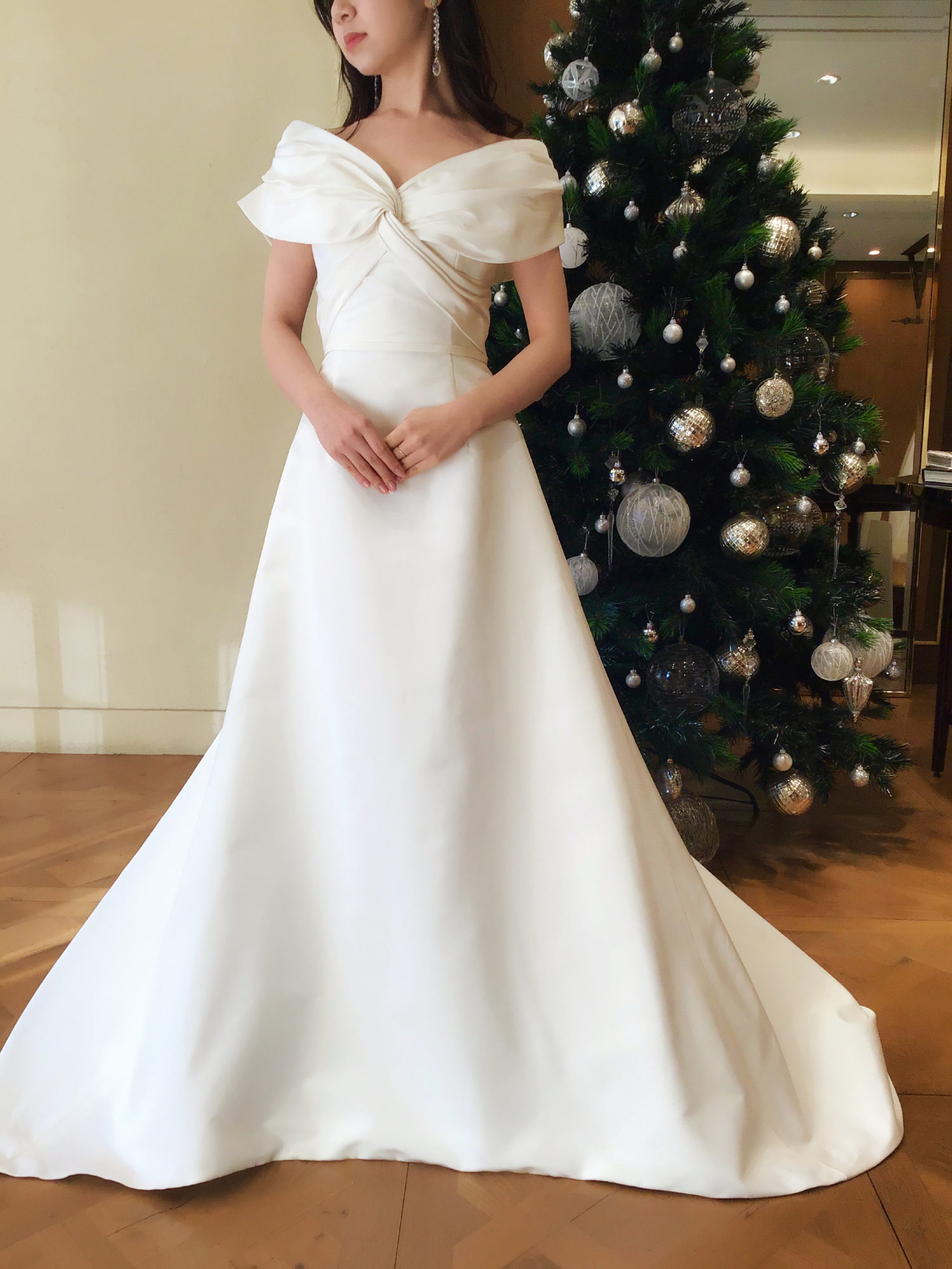 キャロリーナへレラ_トリートドレッシング