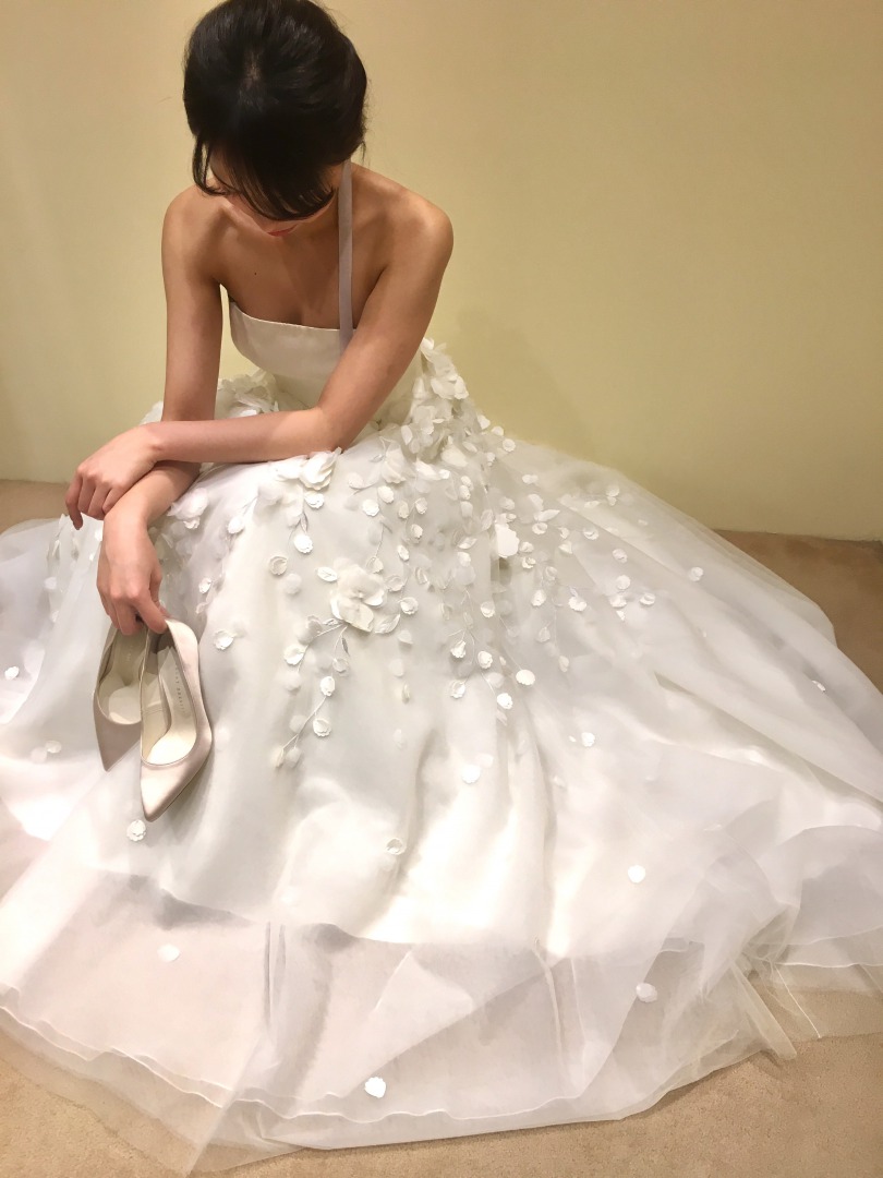 新作ドレス ウェディングドレス