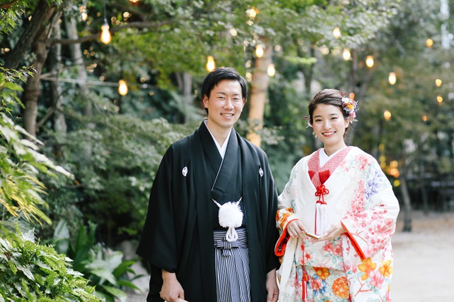 色打掛_白地_赤掛下_紋付き袴