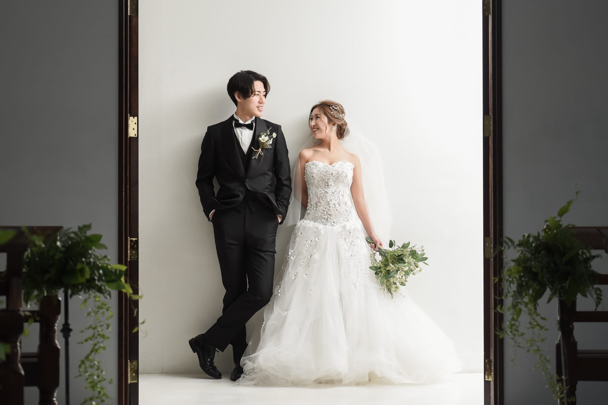 THE NANZAN HOUSE(ザ ナンザン ハウス)にてモニークルイリエのウェディングドレスを着て前撮り