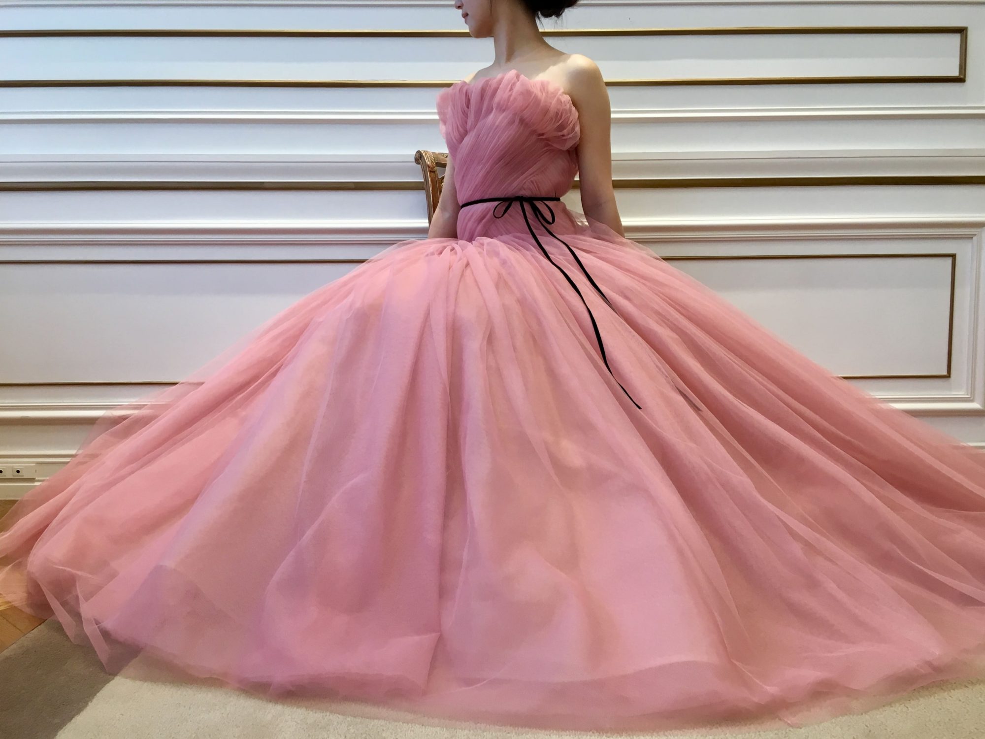 ザトリートドレッシングに新作入荷したモニーク・ルイリエのカラードレス。