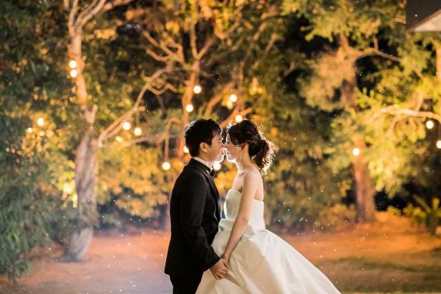 夜の前撮りウエディングドレスザ・トリート・ドレッシング