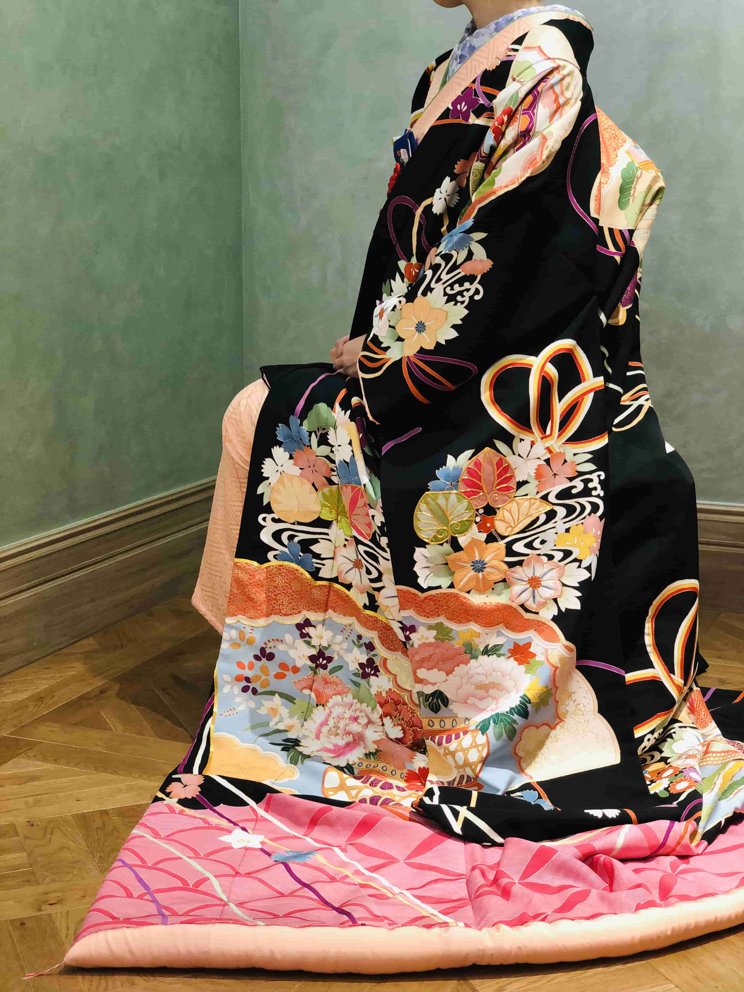 名古屋の結婚式にぴったりな色打掛のかわいいコーディネート