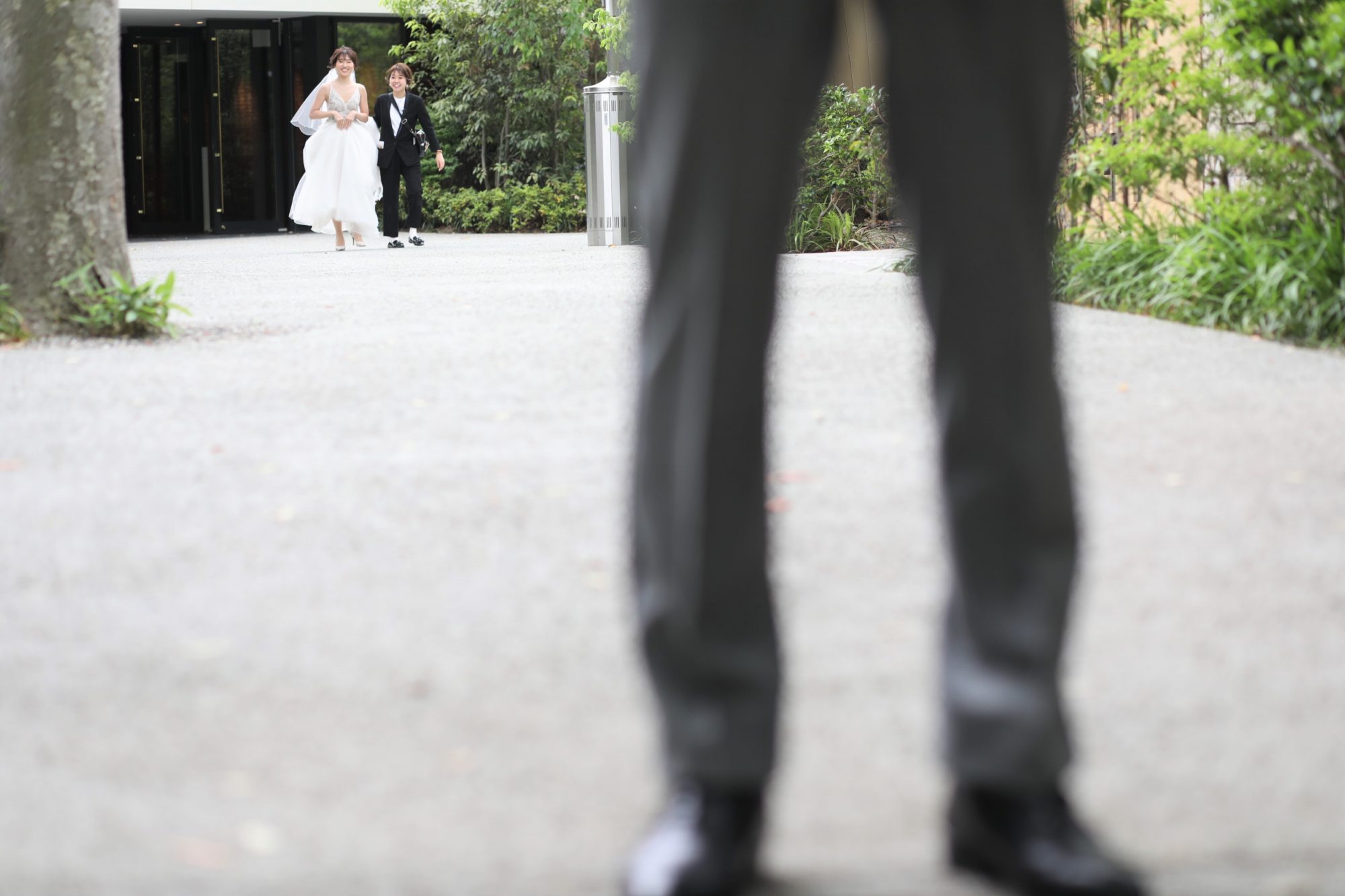 ザ・ガーデンオリエンタルオオサカでファーストミートをされご新婦様を待たれているご新郎様