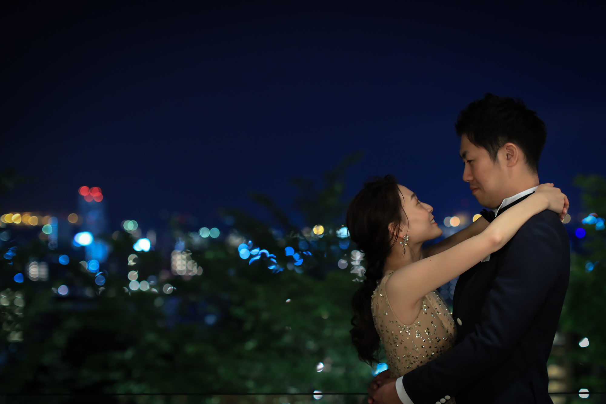 神戸の北野の高台に佇む北野クラブソラで行うナイトウェディング