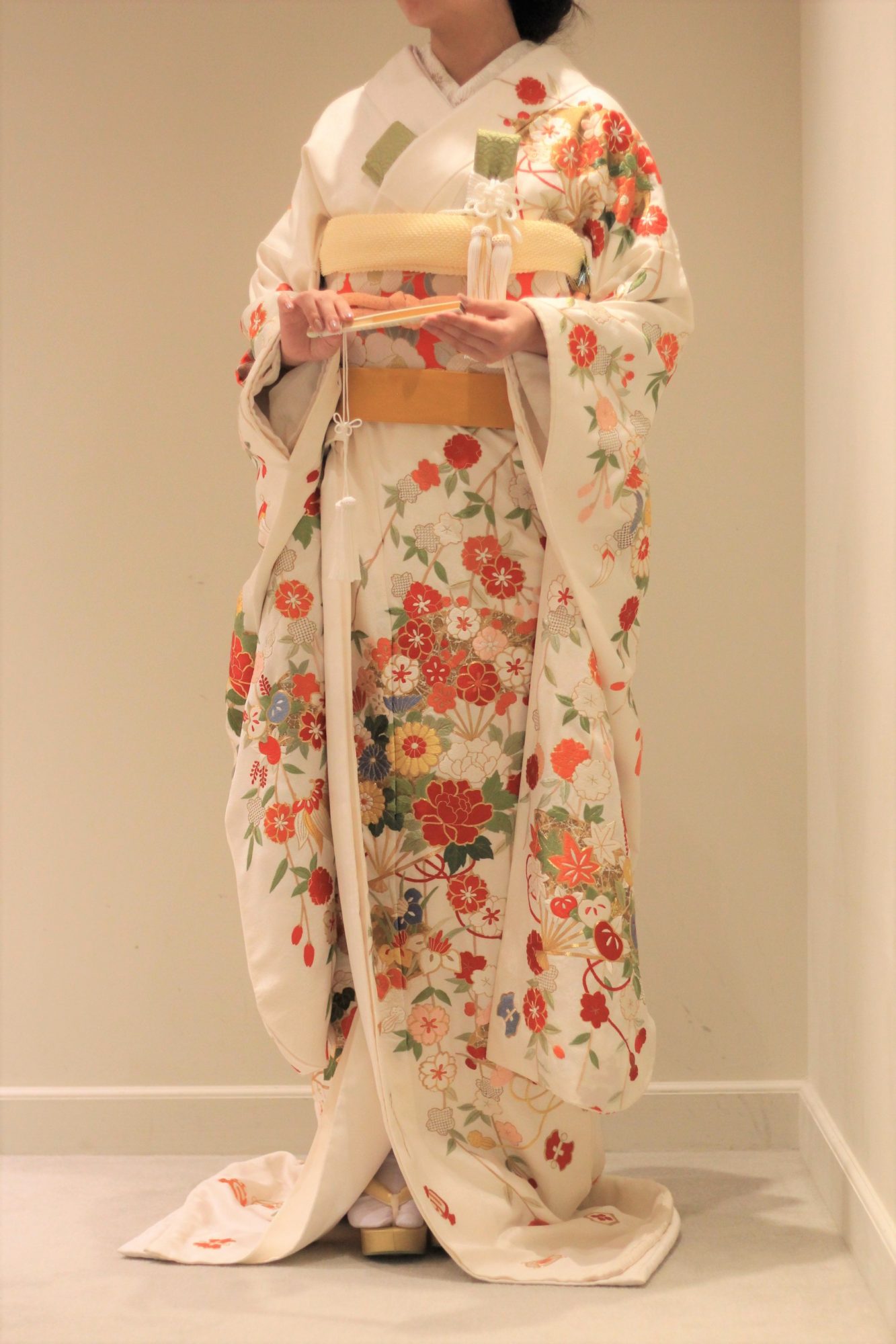 赤坂プリンスクラシックハウスにおすすめのモダンな雰囲気の本振袖