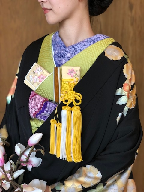 名古屋の結婚式にぴったりな色打掛のかわいいコーディネート