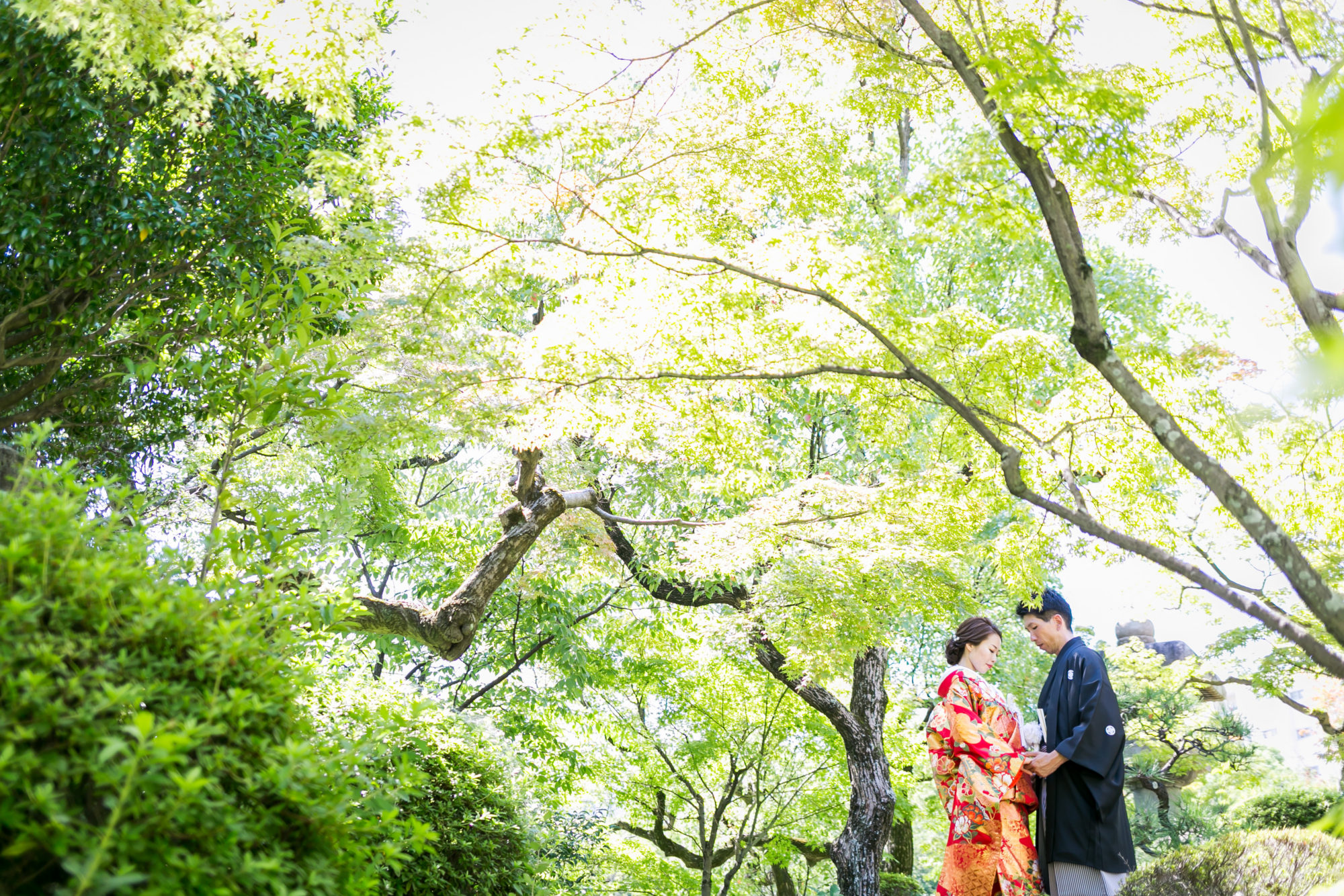 神戸にある日本庭園が広がる相楽園での和装前撮り