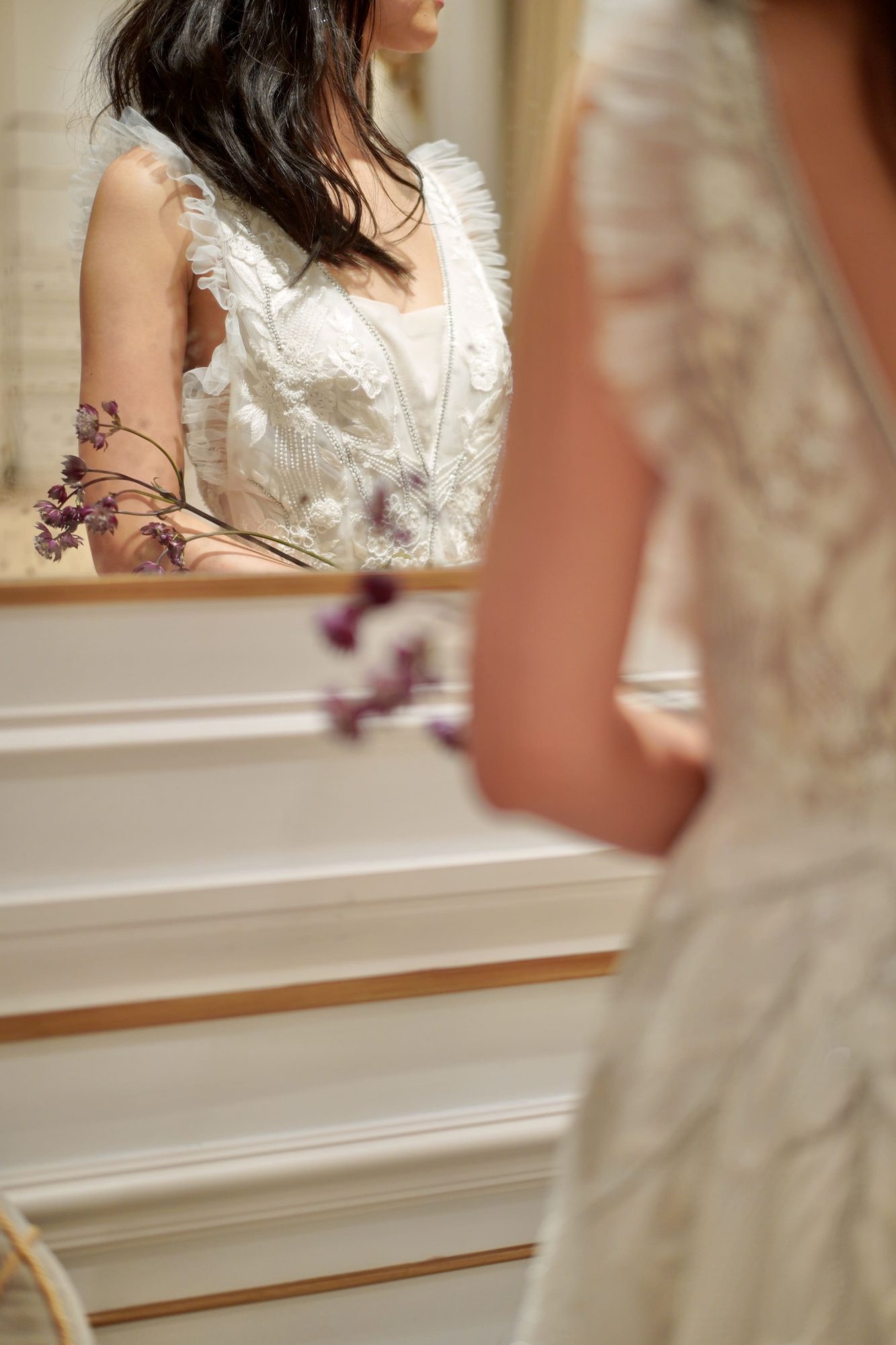 ザトリートドレッシングで人気のビジューのウエディングドレス