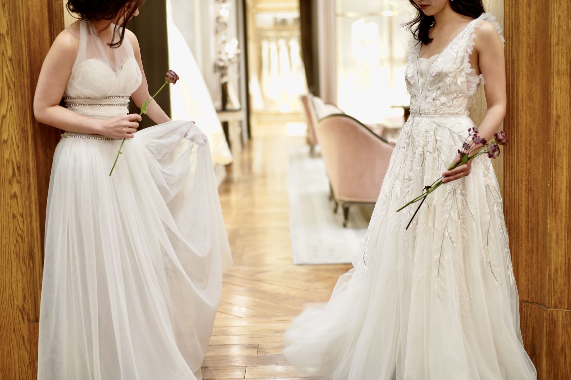 ザトリートドレッシングで人気のNAEEMKHANのウエディングドレス