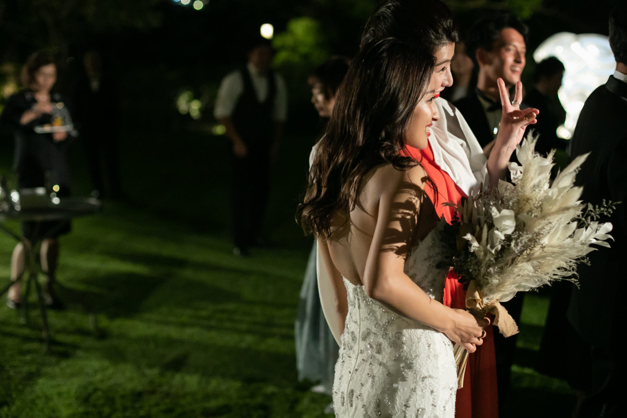 ナイトウエディングでモニーク・ルイリエのマーメイドライン