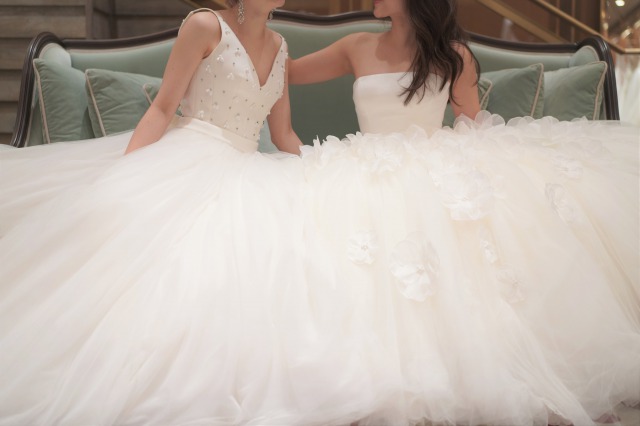 ザ・ガーデンオリエンタルオオサカ 写真に映えるウエディングドレス