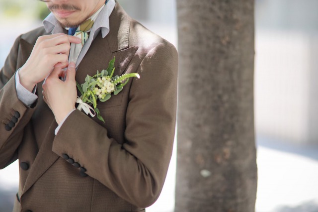 THE TREAT DRESSING GENTLEMAN のブラウンのタキシードと新作小物