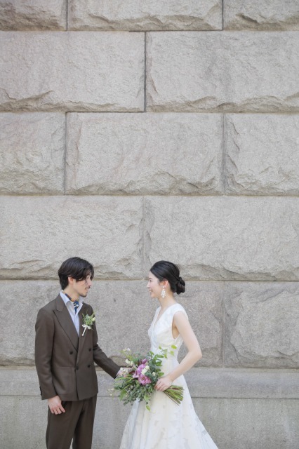 ザ・トリートドレッシングの新作ウエディングドレスで春の前撮り風景