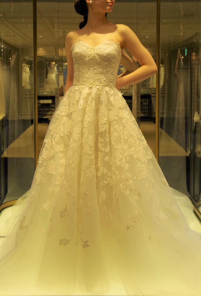 THE TREAT DRESSINGでご紹介したいクラシックなウエディングドレス