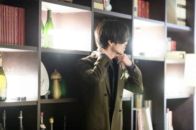 THE TREAT DRESSINGの新郎様にお召いただきたいブラウンのタキシード