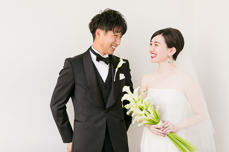 アントリオリーヴァのドレスをお召になられたご新婦様