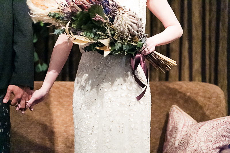 ジェニーパッカムのドレスをお召になられたご新婦様のパーティーの様子