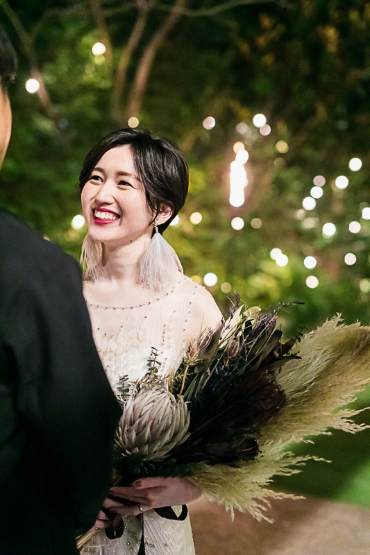 ザナンザンハウスでジェニーパッカムのウエディングドレスをお召になられたご新婦様のコーディネート