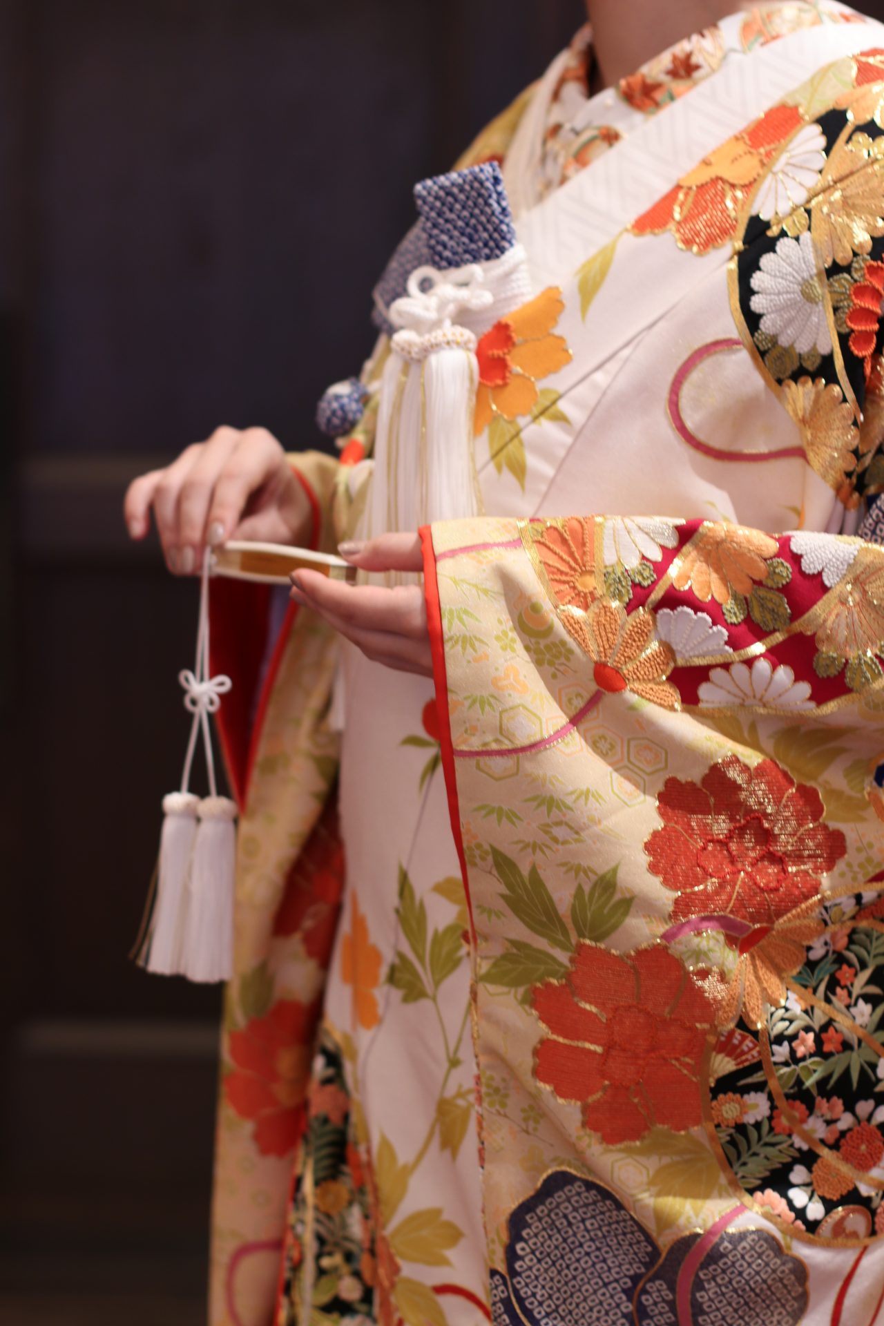 ザコンダーハウスにて淡い色味の和装のコーディネートの紹介