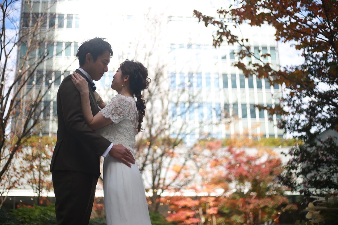 THE TREAT DRESSING名古屋店がおすすめするアレクサンドラグレッコのセパレートのウェディングドレスでの名古屋前撮り