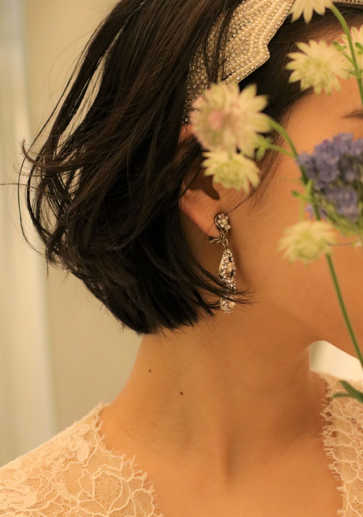 THETREATDRESSING(ザ・トリート・ドレッシング)では、ボブやショートヘアの方でもお洒落にコーディネートして頂けるヘッドパーツやイヤリングを豊富にお取り扱いしています