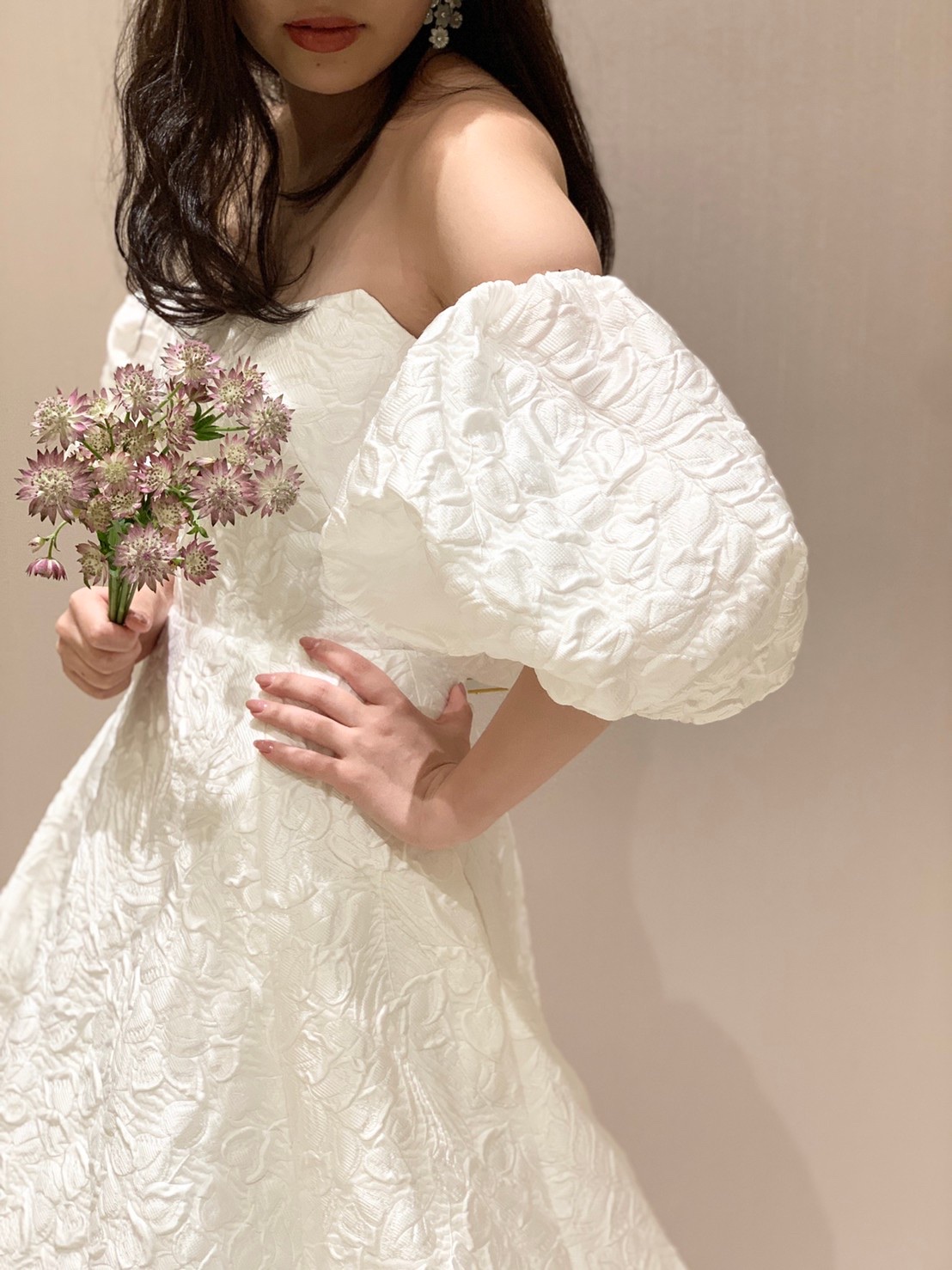 トリートドレッシング旧居留地店のレラローズの新作ウエディングドレス