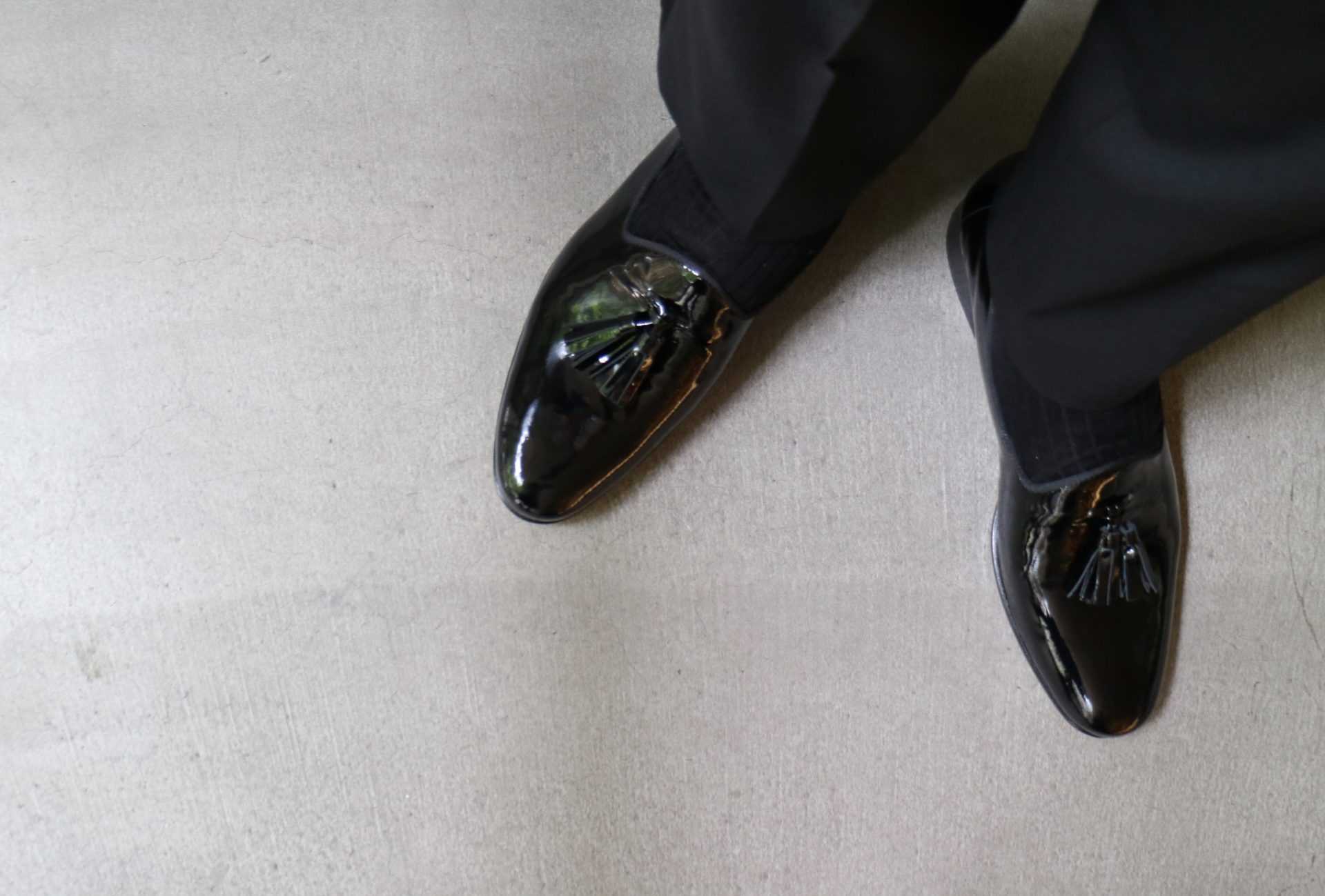 トリートジェントルマンがご紹介するフェランテのパテントタッセルローファー