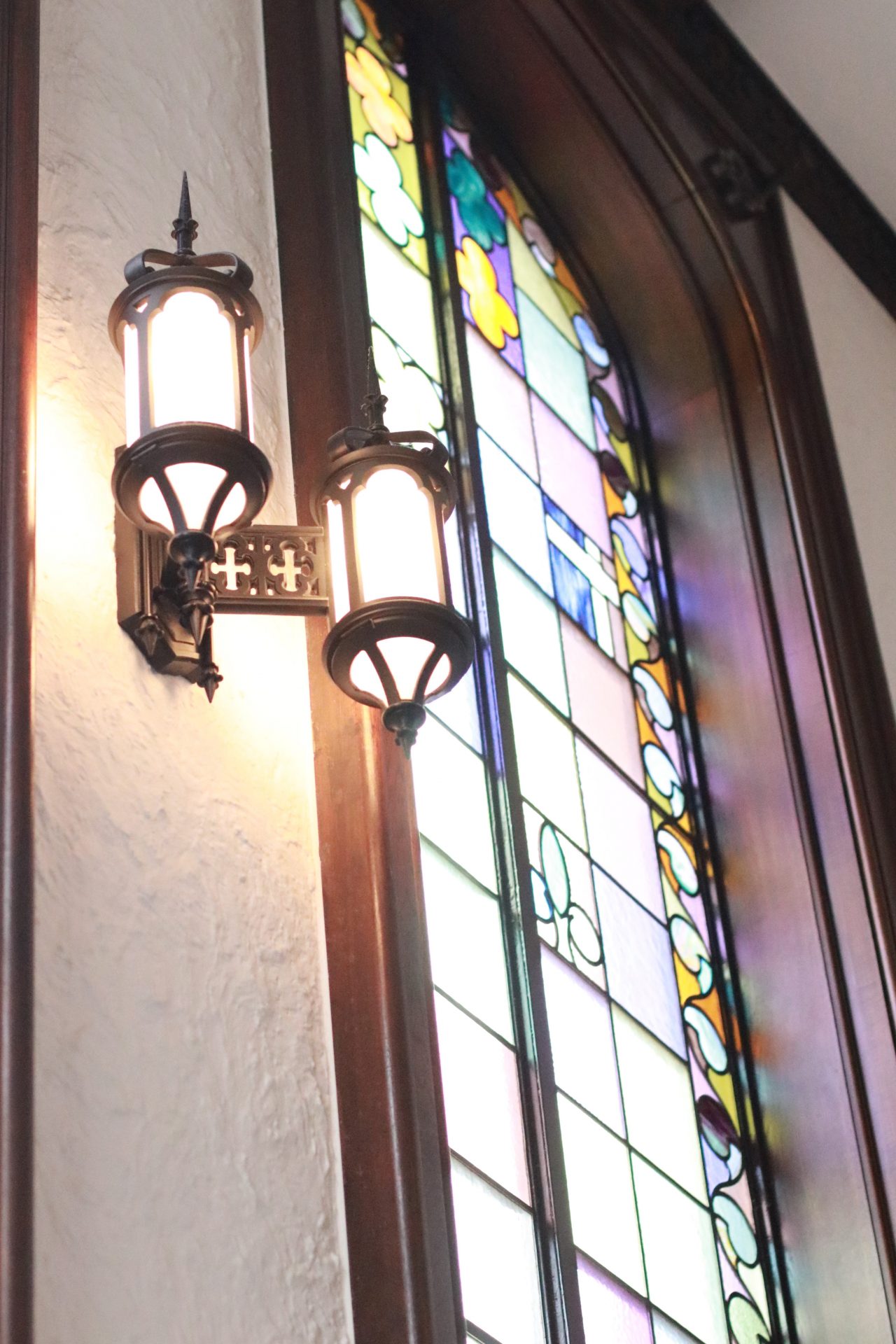 永田町にある赤坂プリンスクラシックハウスのステンドガラスは、赤坂プリンスホテル旧館として建てられた当時から残り続ける有形文化財のひとつです