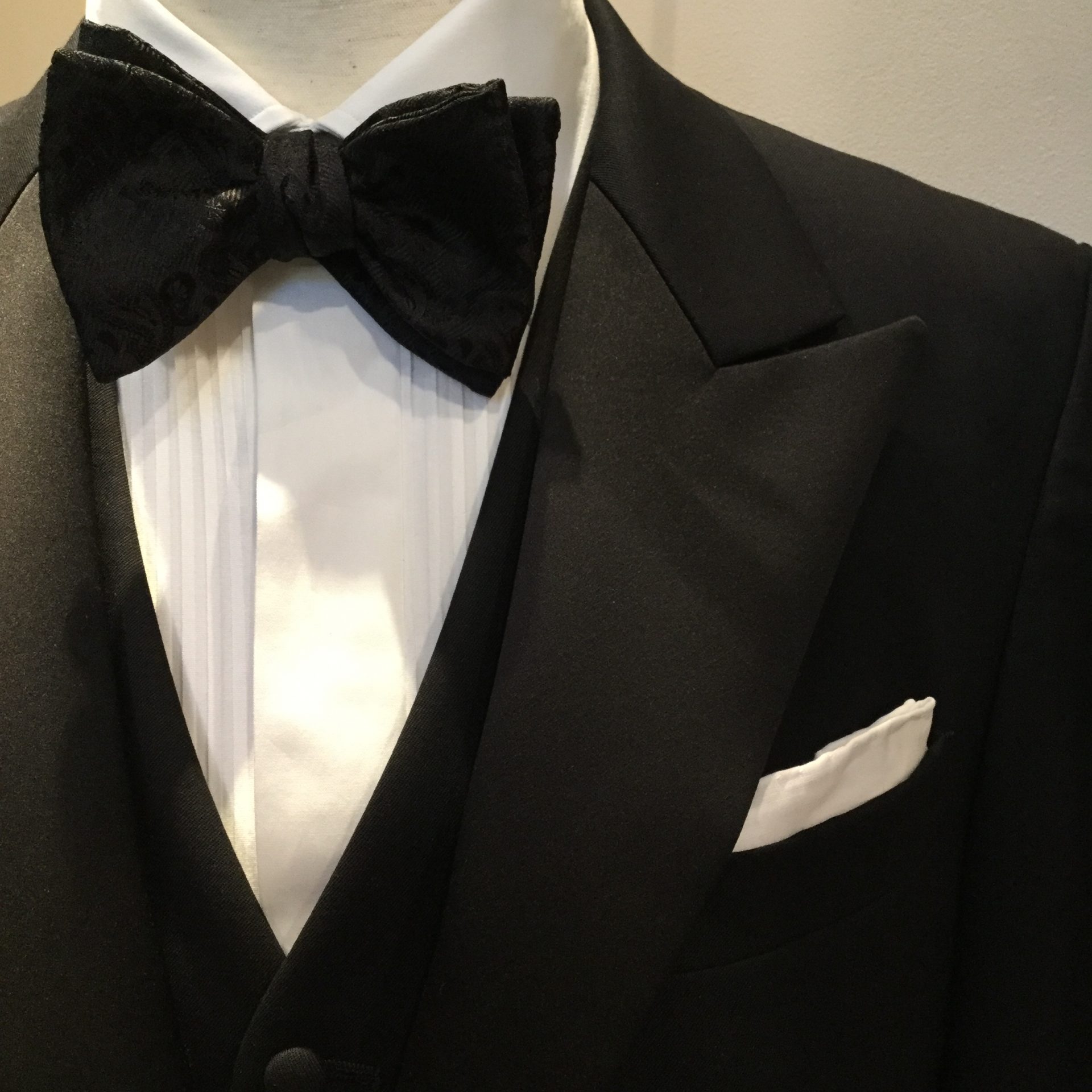 ザトリートドレッシング京都店がご紹介するご新郎様におすすめのシャツブランドアヴィーノラボラトリオナポレターノ