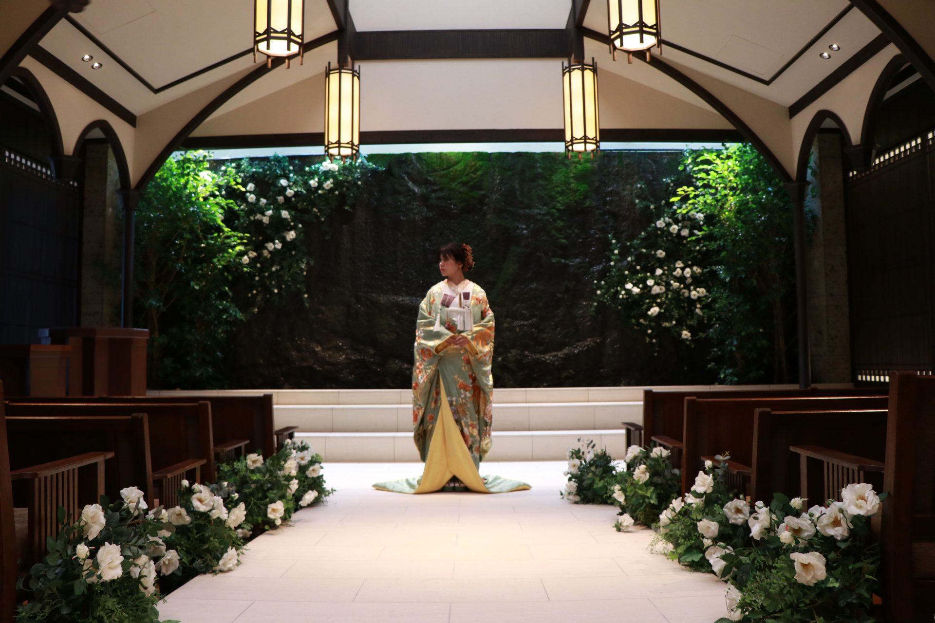 THE TREAT DRESSINGがTHE KAWABUN NAGOYAでお式や前撮りをされる花嫁様におすすめをする色打掛のコーディネート