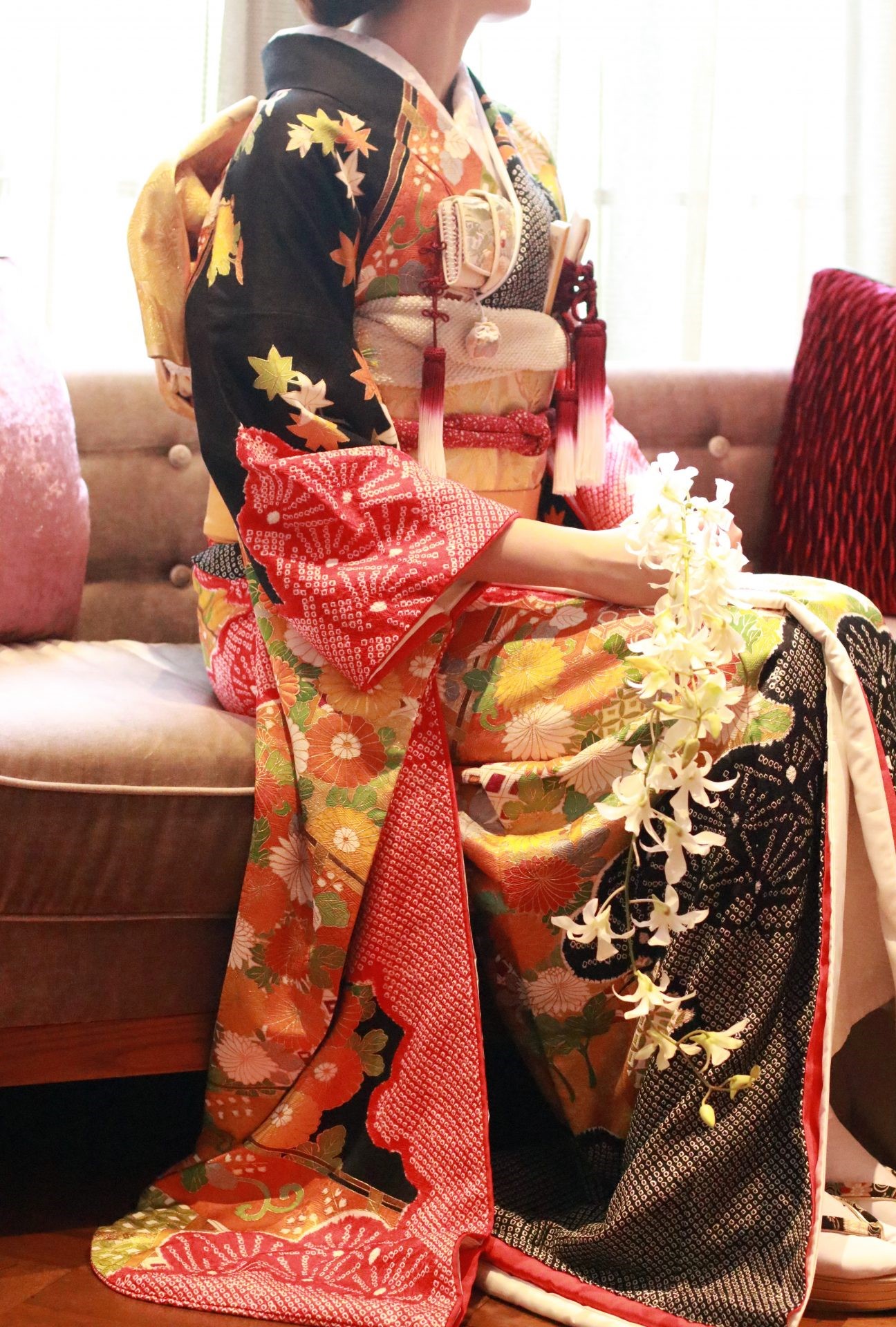 ザ・トリート・ドレッシングでは、赤坂プリンスクラシックハウスの専属ショップとして洋館のゲストハウスにも相性の良いモダンで洗練されたお和装もお取り扱いをしております