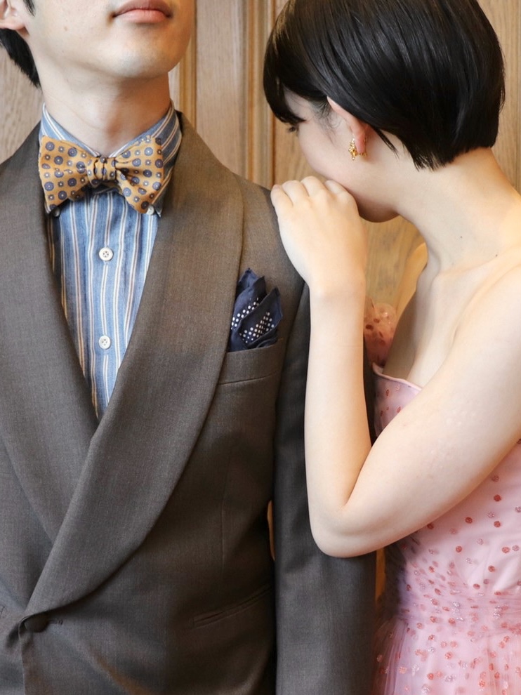 ナチュラルでアットホームなウェディングがイメージのご新郎ご新婦様にザトリートドレッシング名古屋店でおすすめのご新郎様のお色直しスタイル