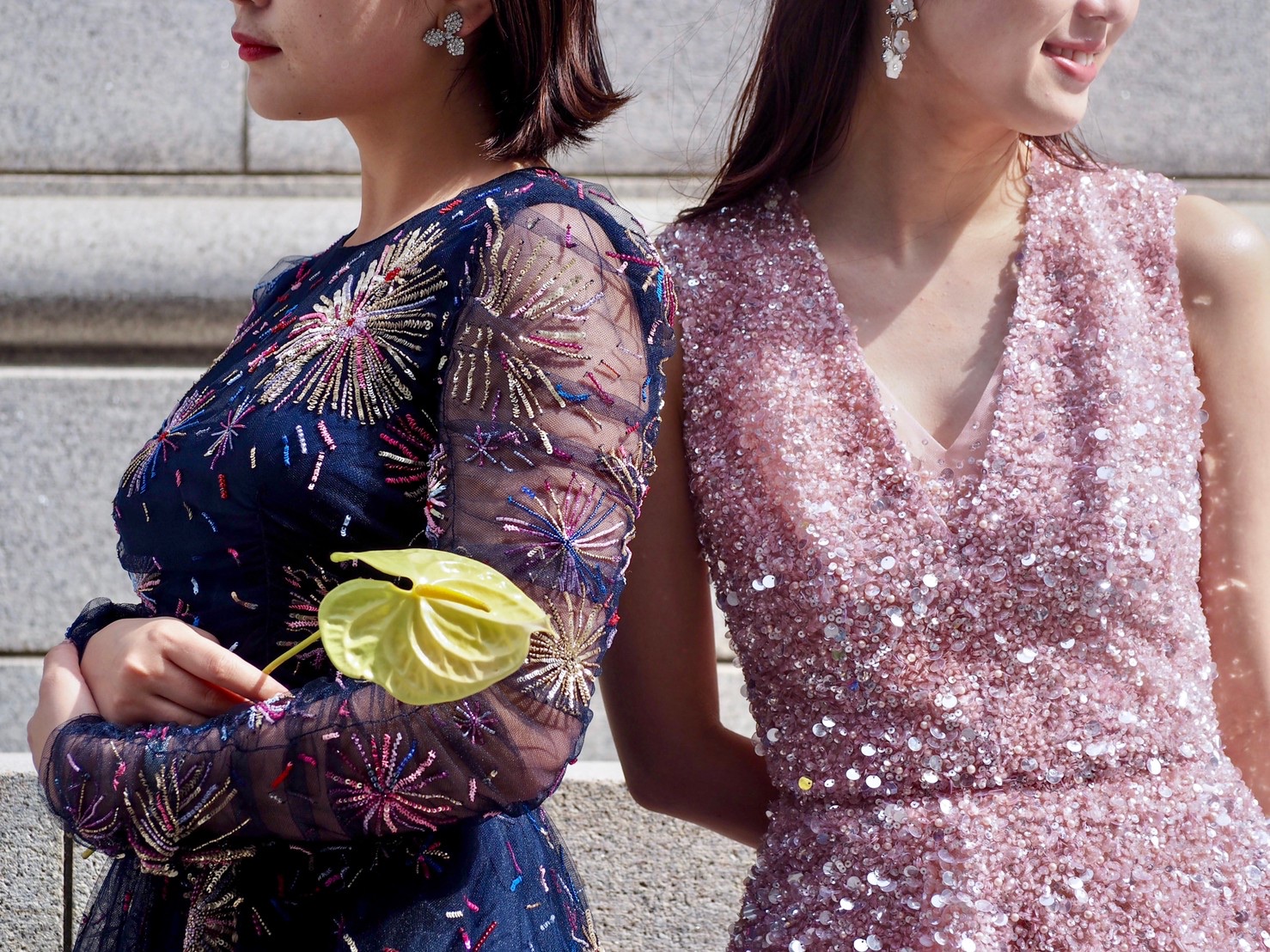 ザトリートドレッシング神戸店にてお取り扱いのあるモニークルイリエとリームアクラの新作カラードレスのご紹介