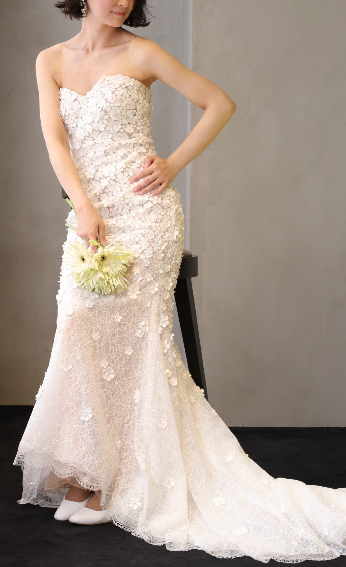 赤坂プリンスクラシックハウスの提携ドレスショップ、ザトリートドレッシング アディション店では、クラシカルな会場の雰囲気に合わせた上質かつ上品なマーメイドラインのウェディングドレスをレンタルにてお取り扱いしております