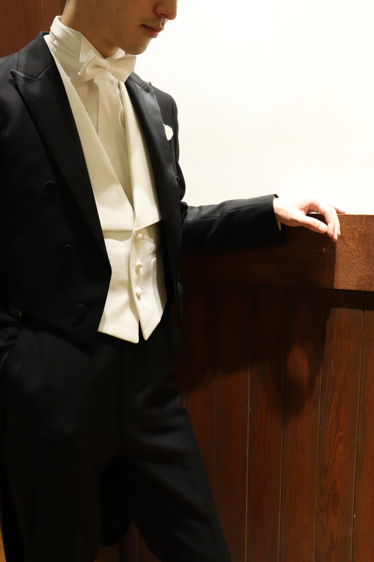 ・新郎様にお勧めしたい格式高い燕尾服でのフォーマルスタイル
