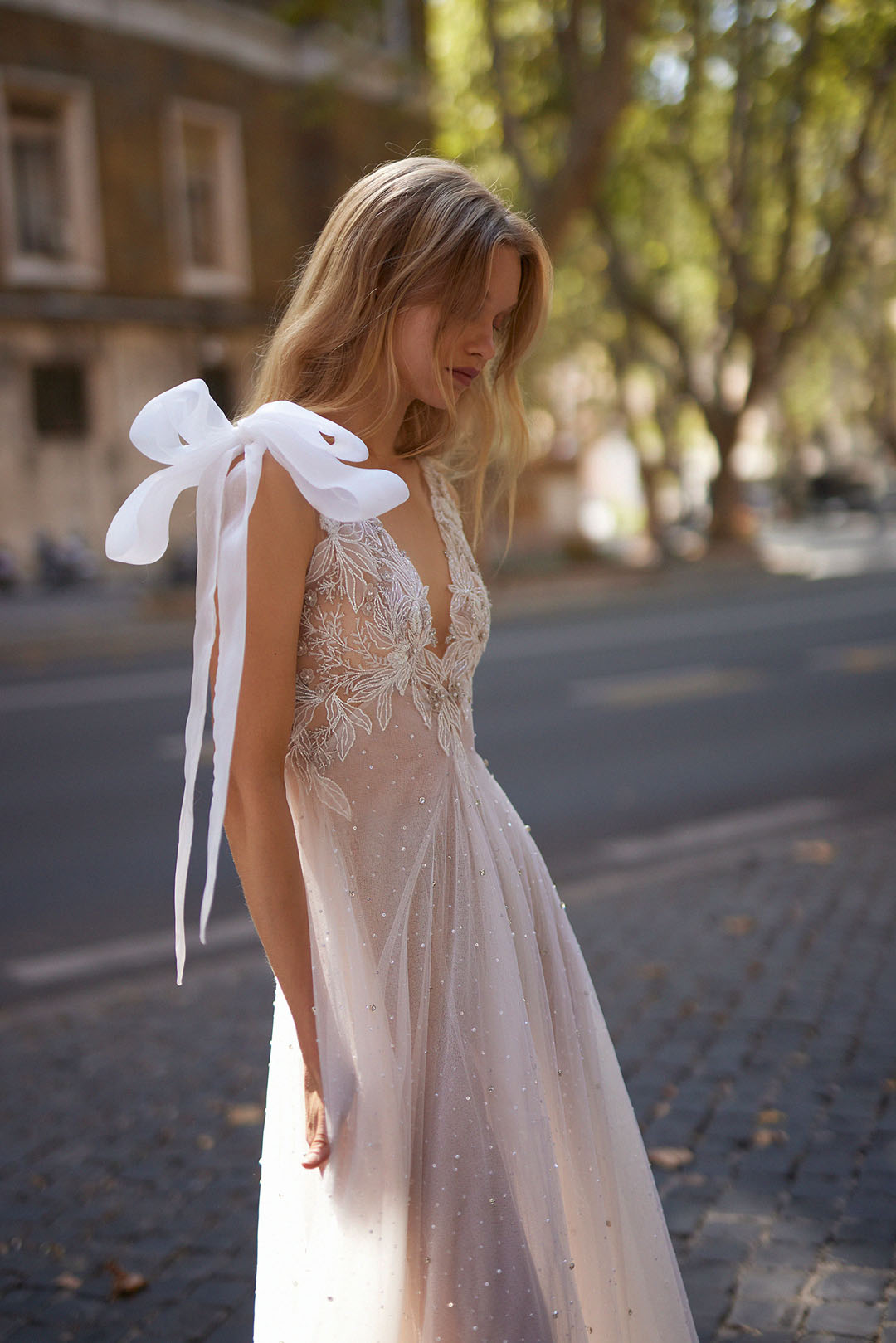 日本初上陸ブランドLIZ MARTINEZのご紹介。トリートに新ブランドとして入荷する中東ブランドです。