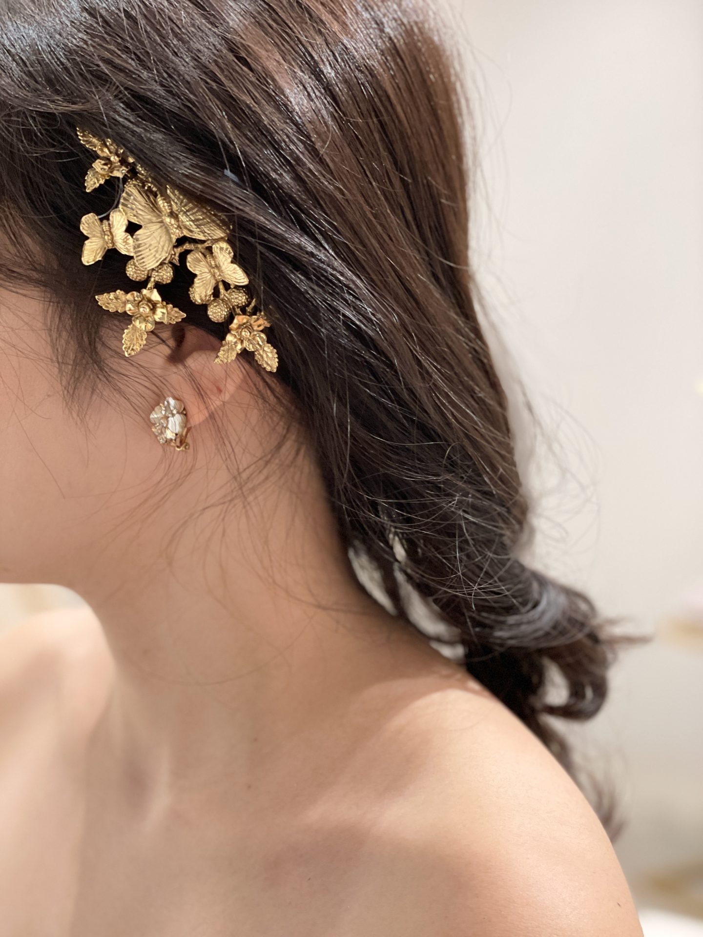 トリートドレッシングで取り扱いをしているジェニファーベアのゴールドアクセサリー