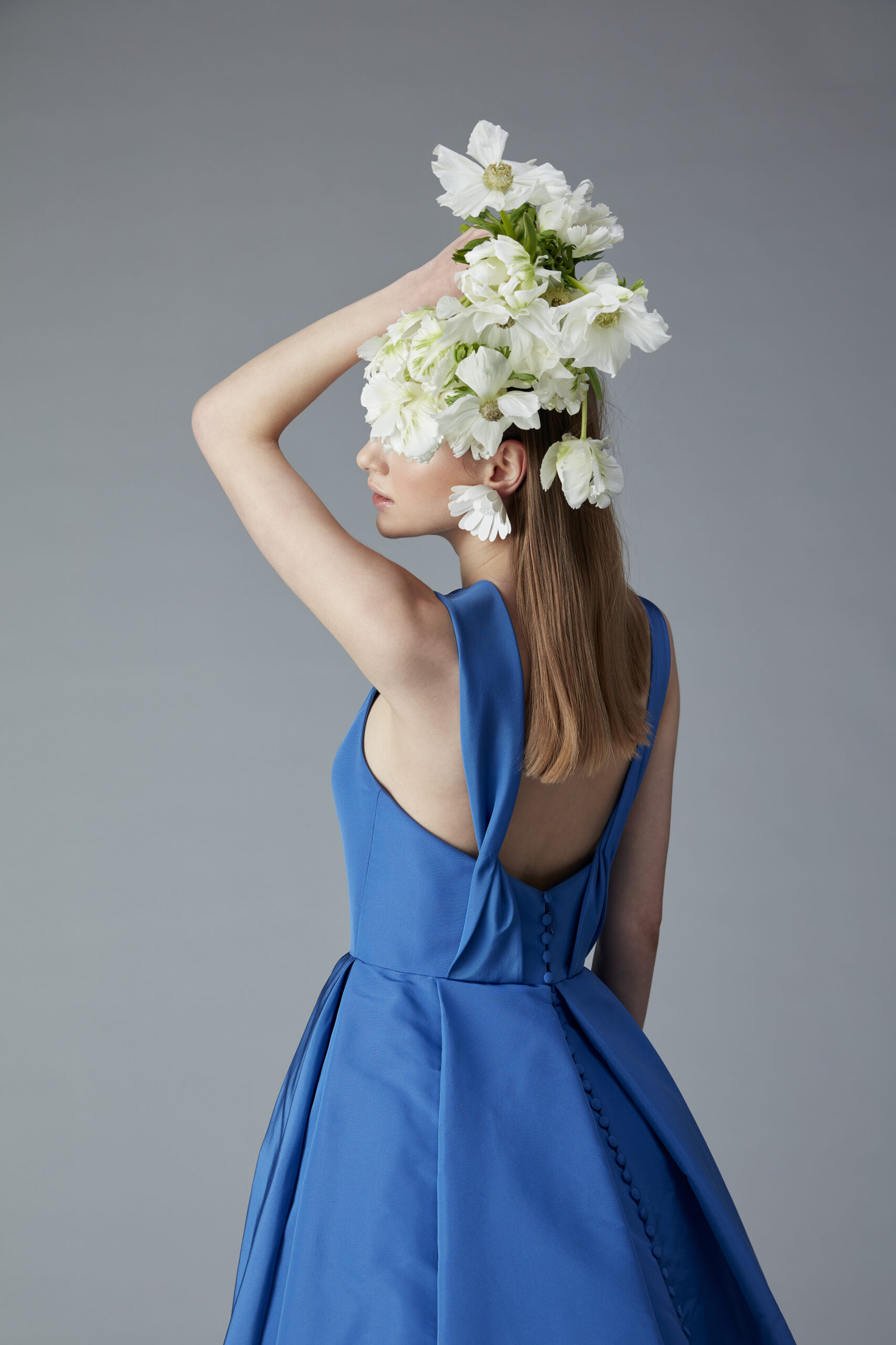 ザトリートドレッシング限定でお取り扱いしているAMSALE(アムサーラ)のオリジナルカラードレスのご紹介。