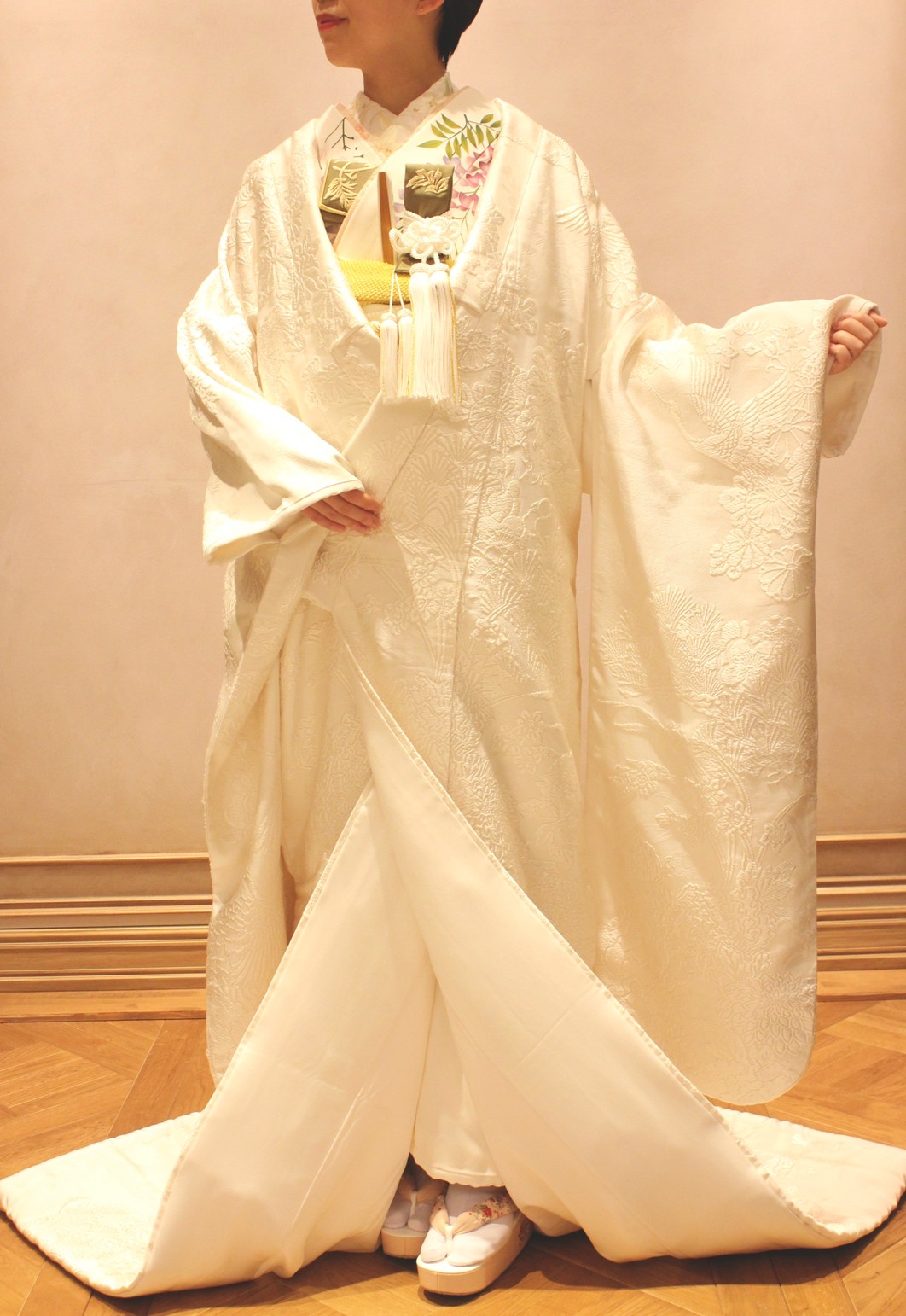 ザトリートドレッシング名古屋店からおすすめの色打掛のコーディネート