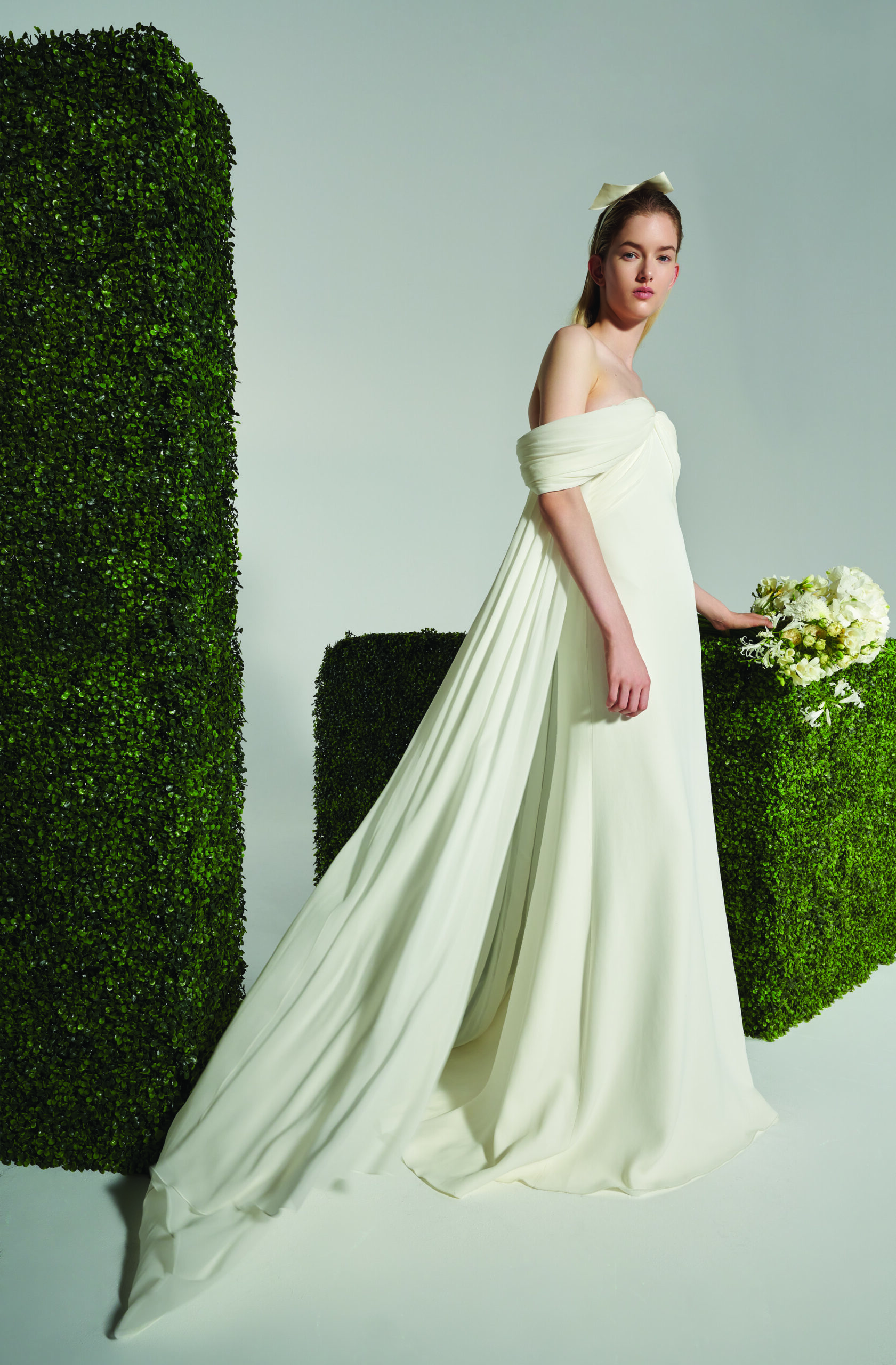 関西エリアの神戸で前撮り後撮り結婚式をお考えの新郎新婦にお勧めしたい日本初上陸のジャンバティスタヴァリのウェディングドレスはトリートドレッシングで試着可能