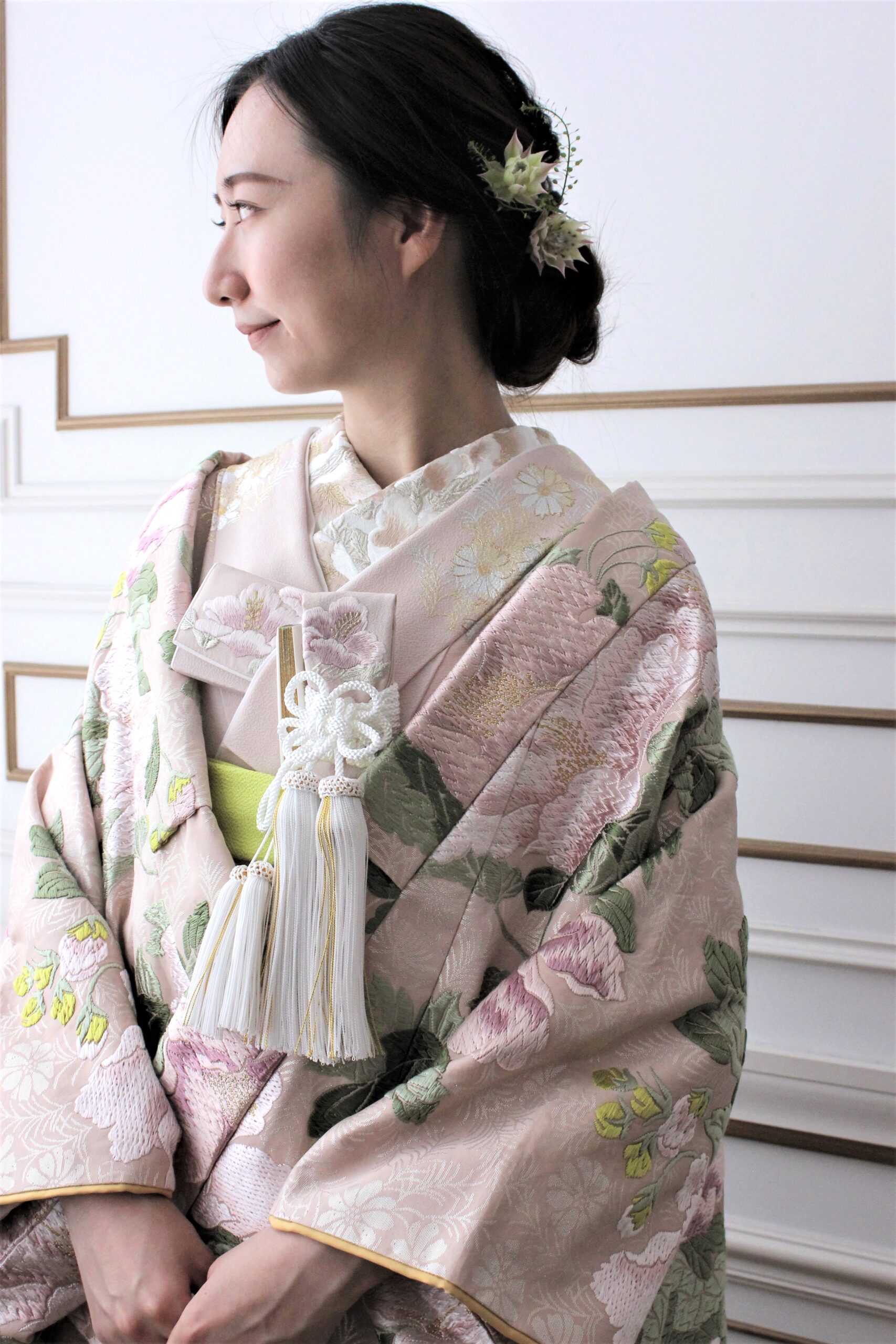 お色直しや前撮りにもおすすめのザトリートドレッシングオリジナル色打掛