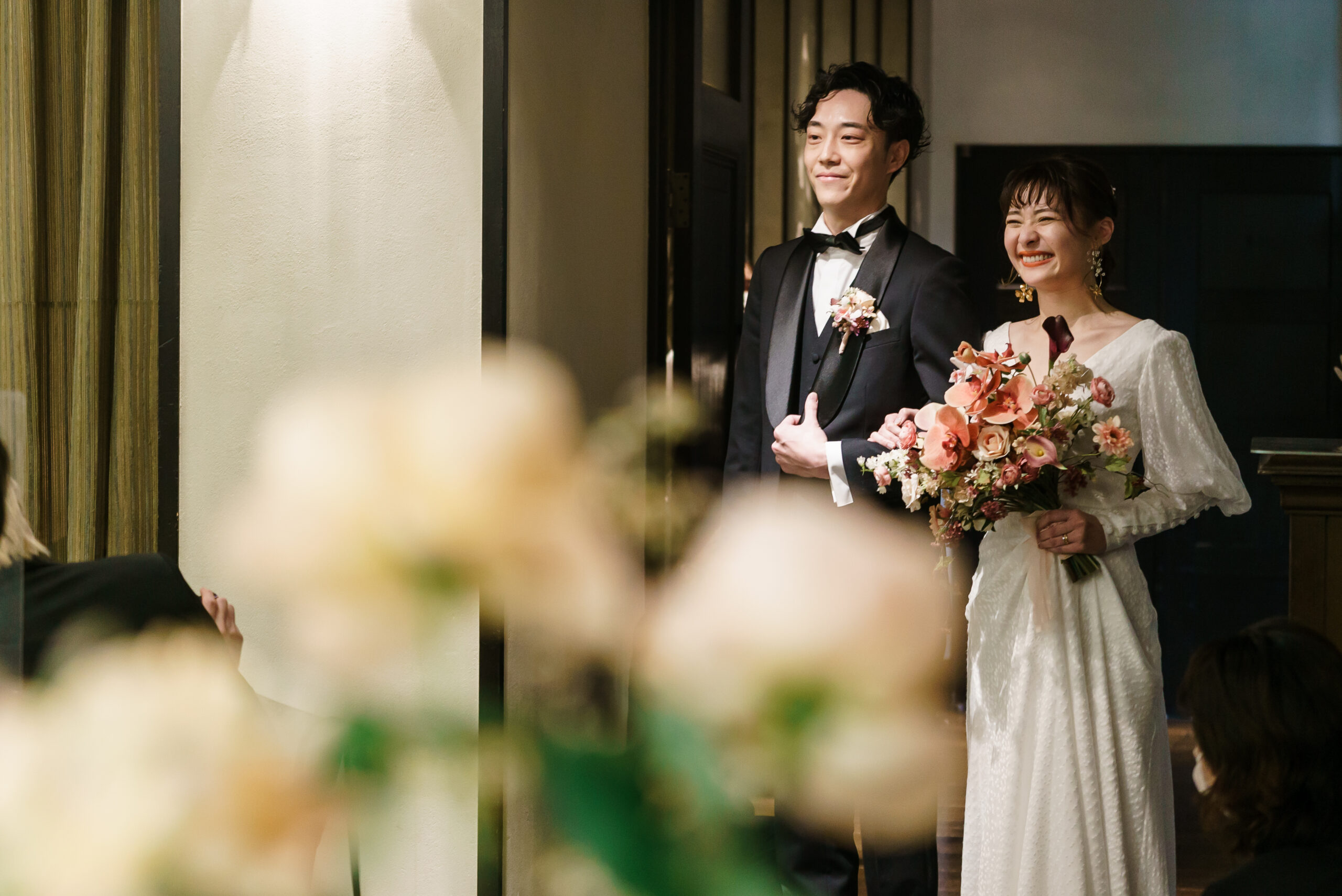 お色直しでお召しになられたロングスリーブののウェディングドレス