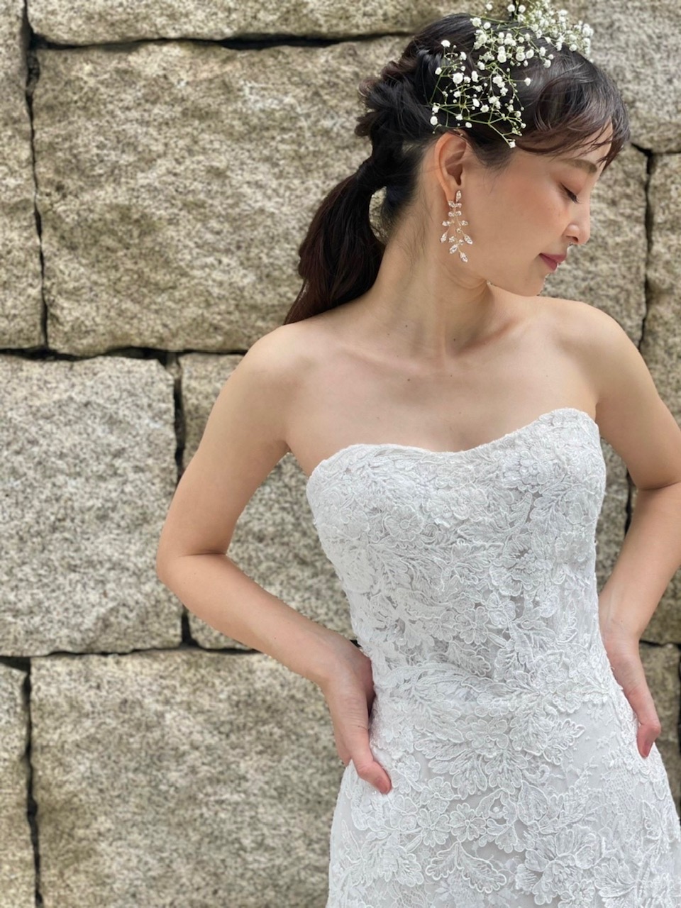 リームアクラのマーメイドラインの総レースウェディングドレス