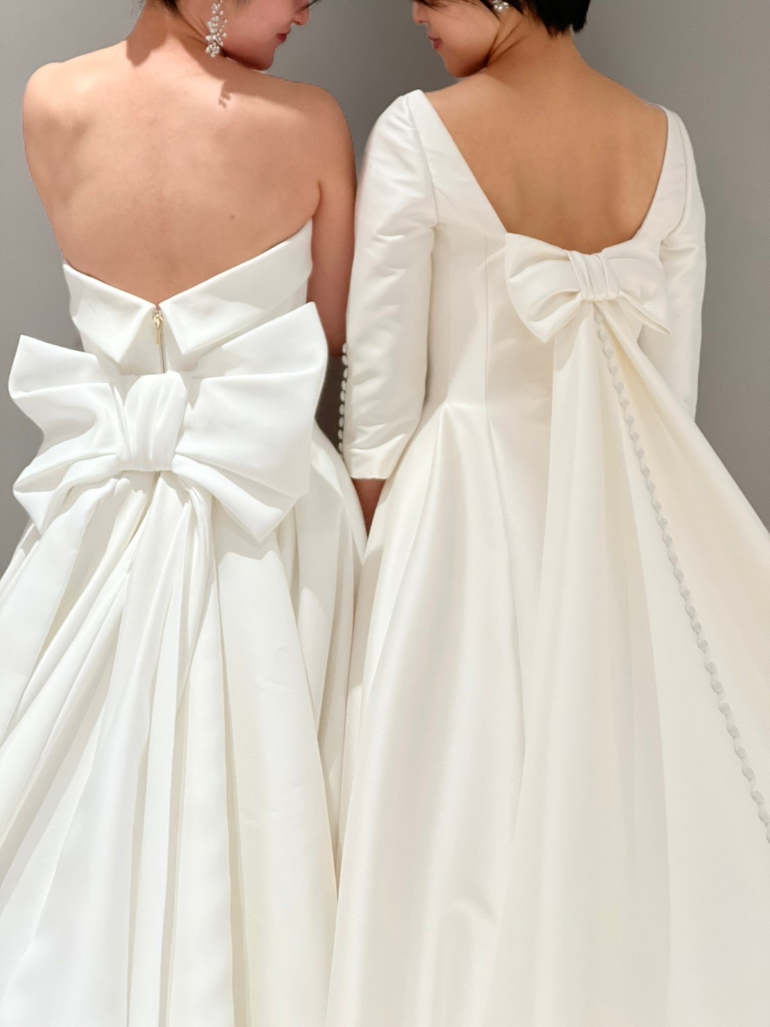 トリートドレッシングで取り扱いしているビクターアンドロルフのリボンが特徴のウエディングドレス