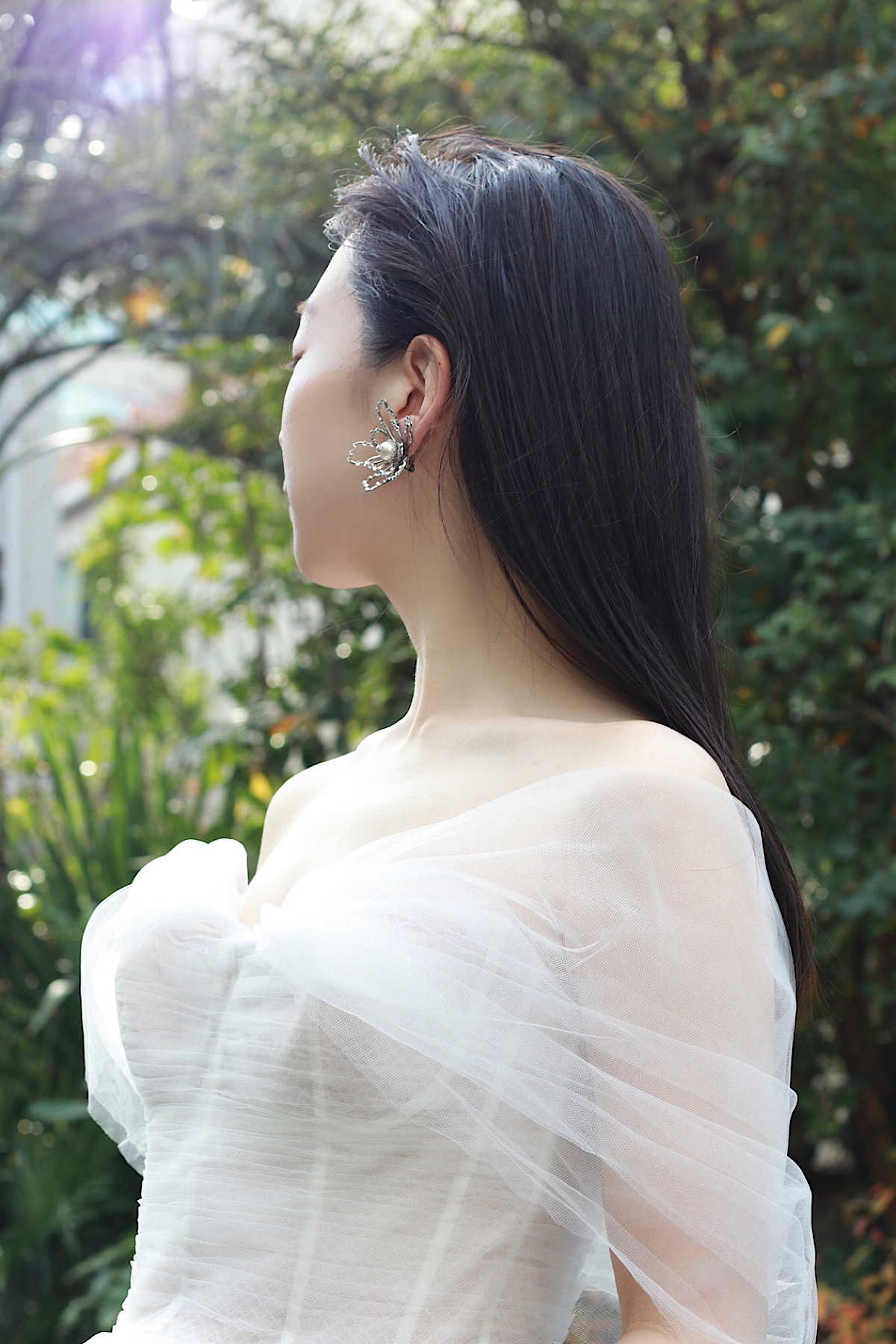 Oscar de la Renta(オスカー デ ラ レンタ)のロマンティックなチュールが生み出すプリンセスラインのウェディングドレス